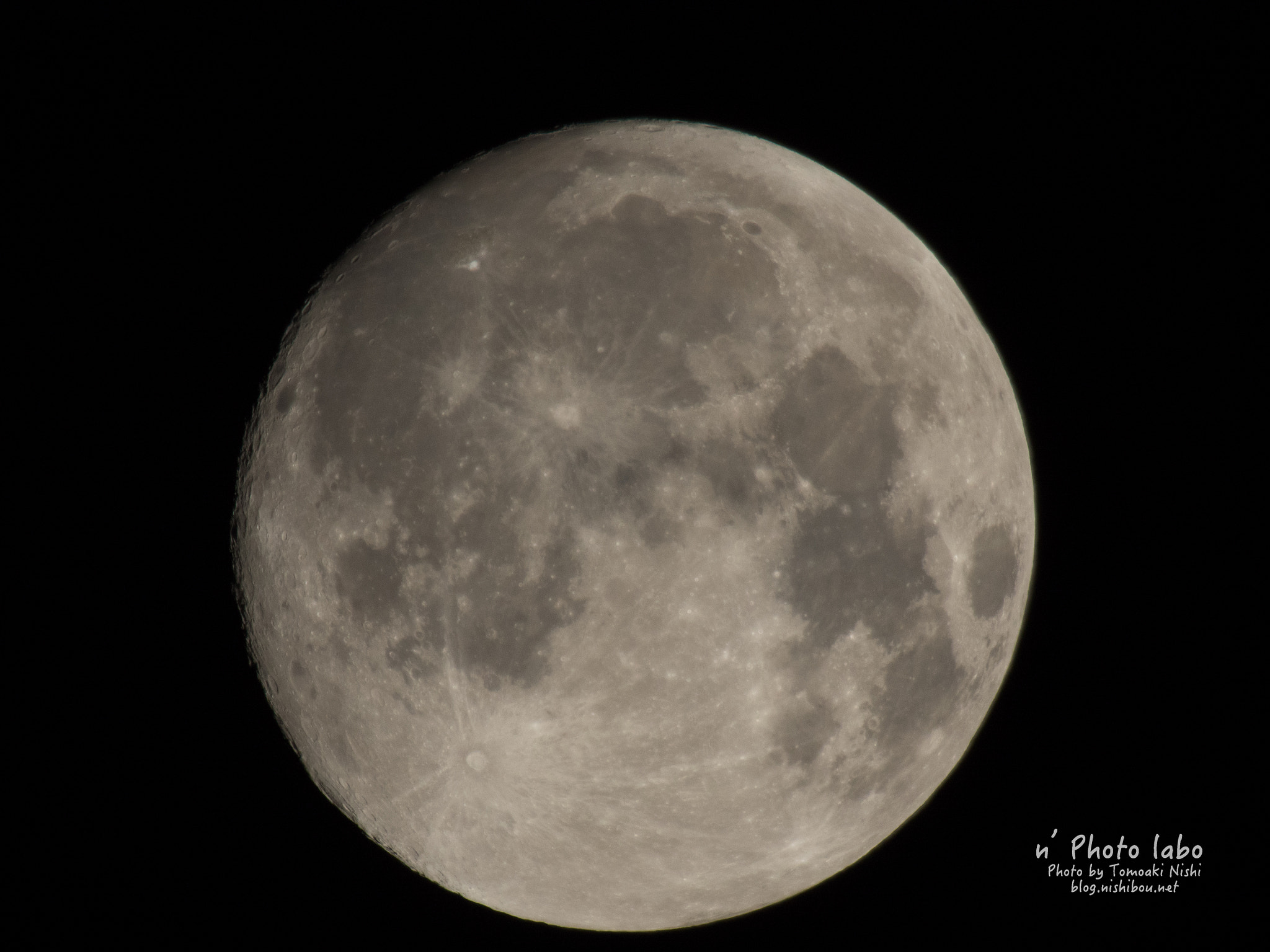 Olympus OM-D E-M5 II sample photo. 十五夜 b月齢 13.7 photography