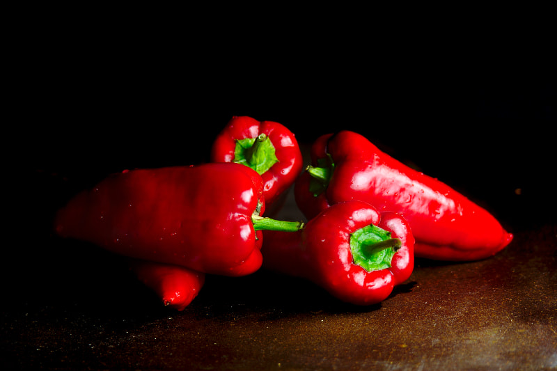 Samsung NX300 + Samsung NX 50-200mm F4-5.6 ED OIS sample photo. Canned peppers "piquillo" photography