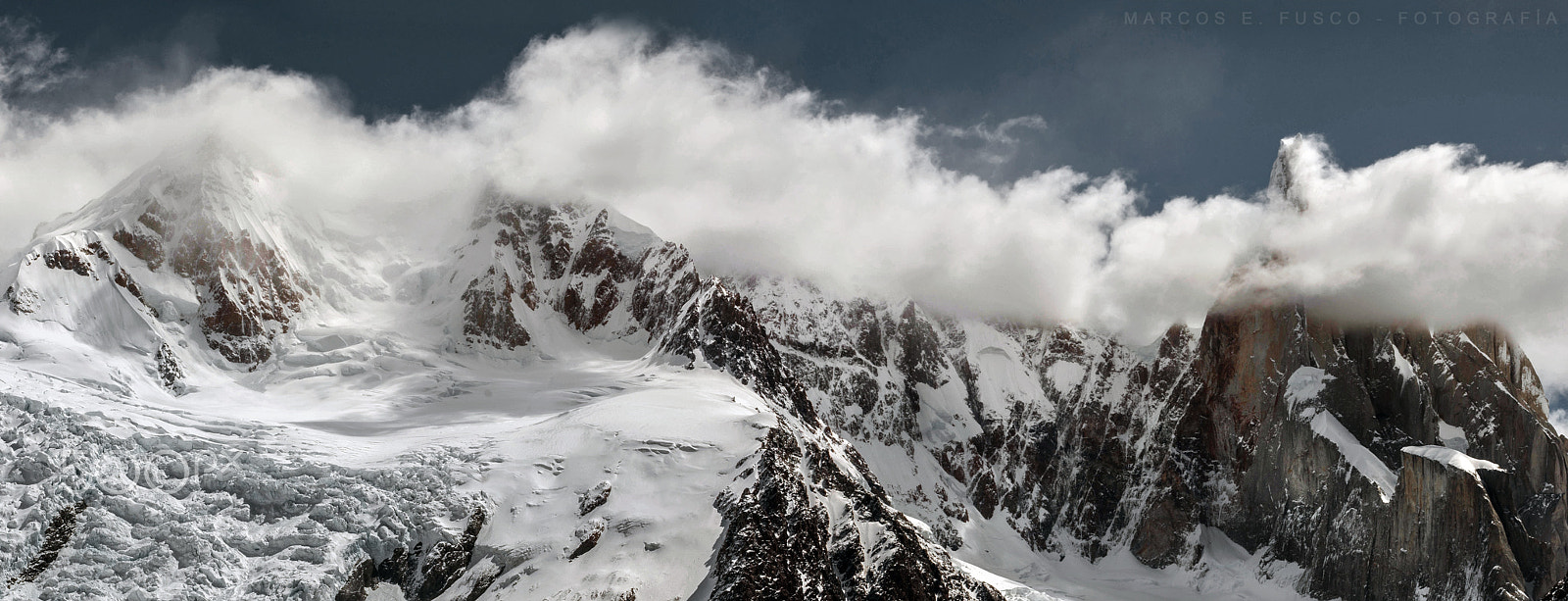 Nikon D7100 + AF Zoom-Nikkor 35-70mm f/2.8D sample photo. Panorama torre. photography