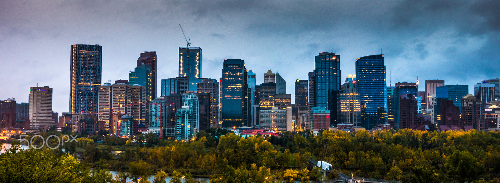 Canon EOS 80D + Sigma 10-20mm F4-5.6 EX DC HSM sample photo. Yyc dawn pano photography