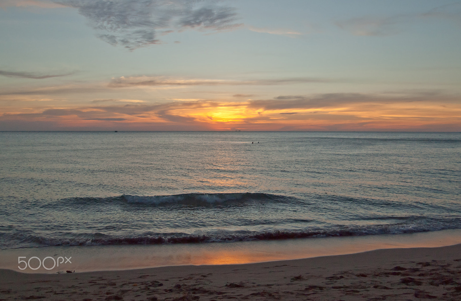 Olympus PEN E-P1 sample photo. Sunlight on the beach photography