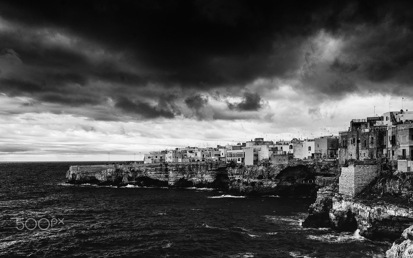 Canon EOS 5D + Canon EF 35mm F2 IS USM sample photo. Polignano a mare photography