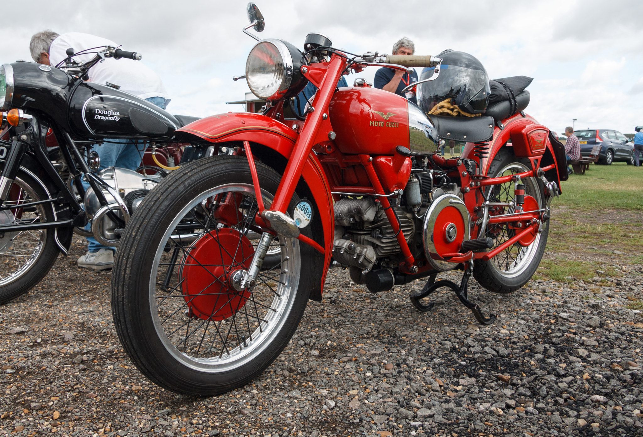 Canon EF-S 17-85mm F4-5.6 IS USM sample photo. Moto guzzi - flat single photography