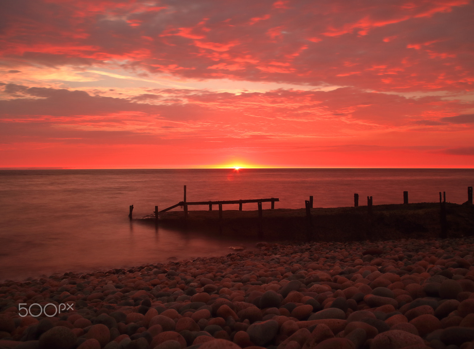Canon EF-S 17-85mm F4-5.6 IS USM sample photo. Blood red sunset photography