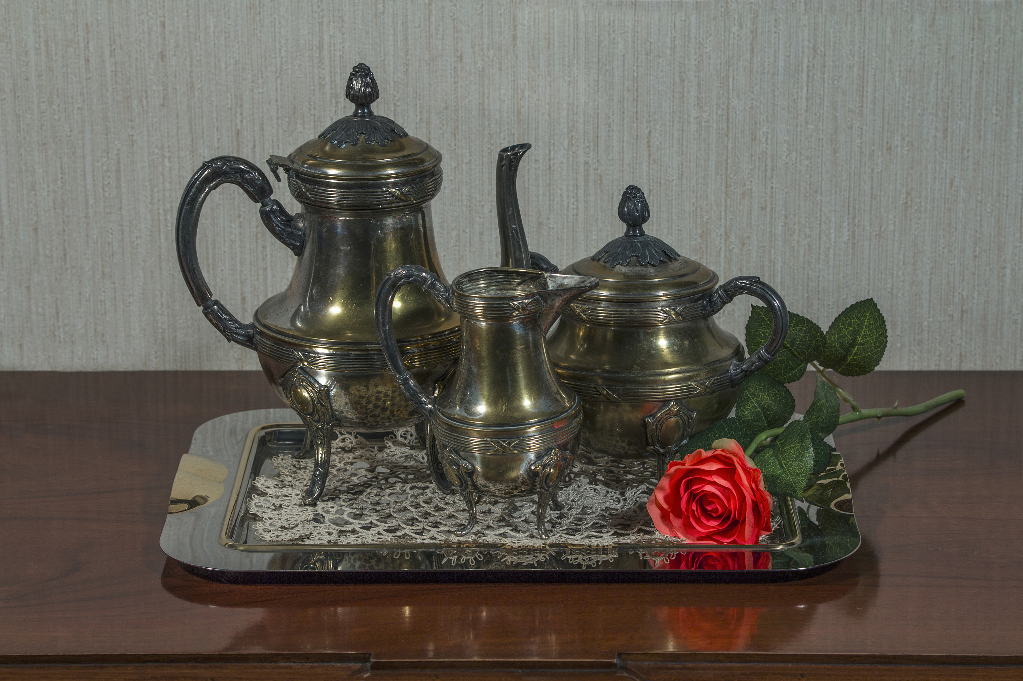 Sigma 70-200mm F2.8 EX DG OS HSM sample photo. Tea set and red rose photography