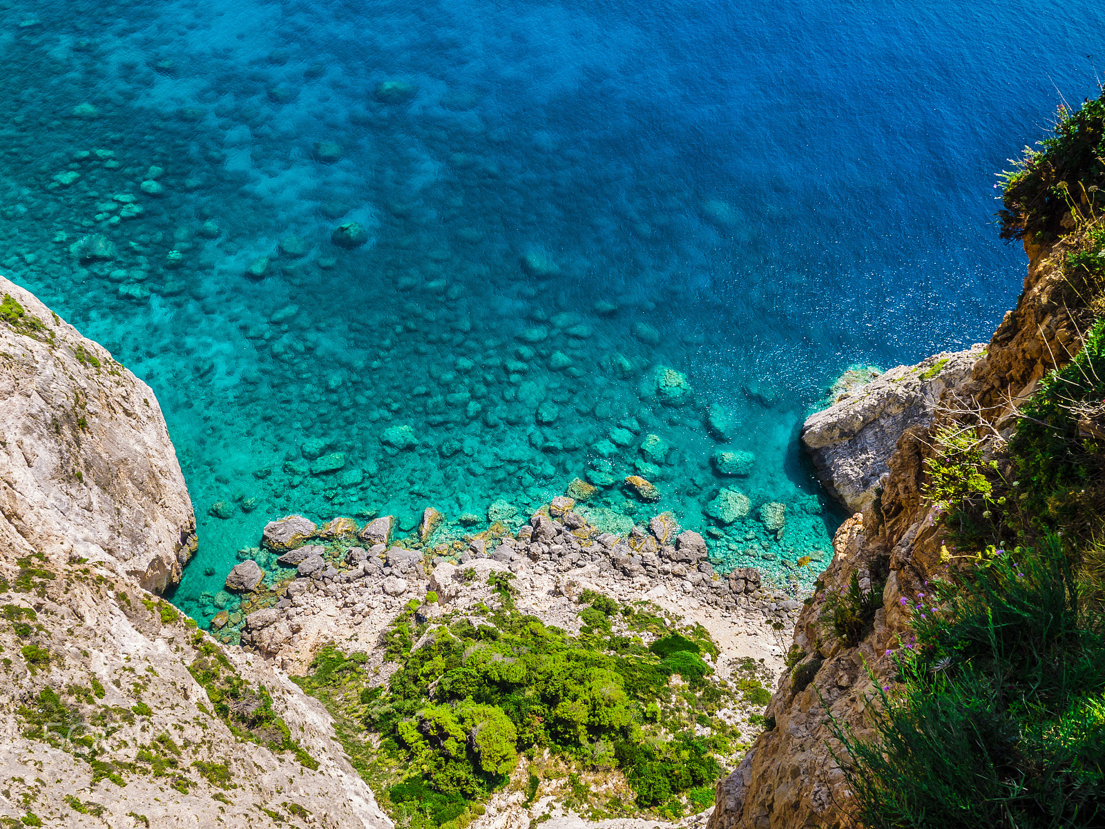 LUMIX G VARIO PZ 14-42/F3.5-5.6 sample photo. From the cliff... photography