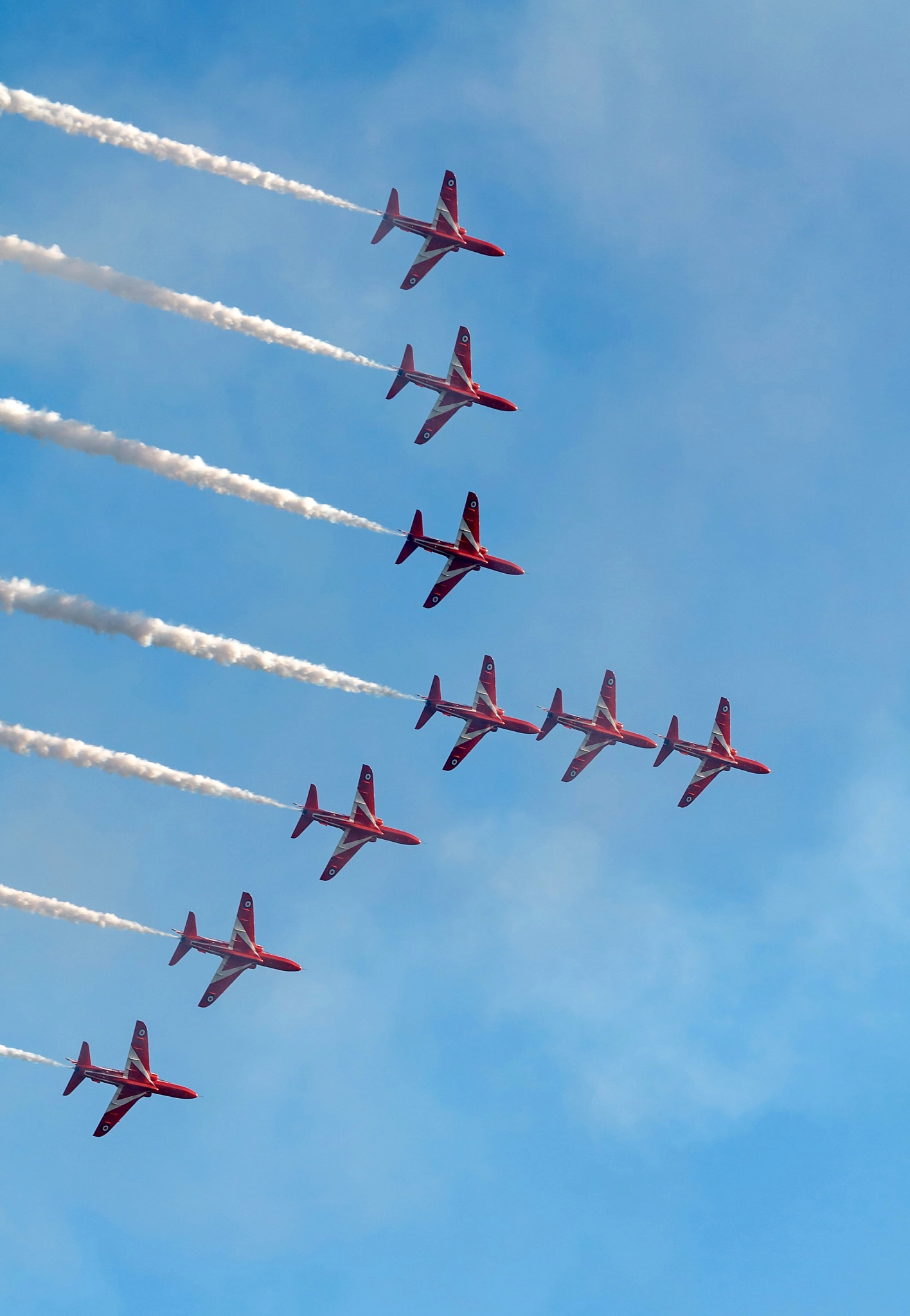 Canon EF 70-300mm F4-5.6 IS USM sample photo. Red arrows photography