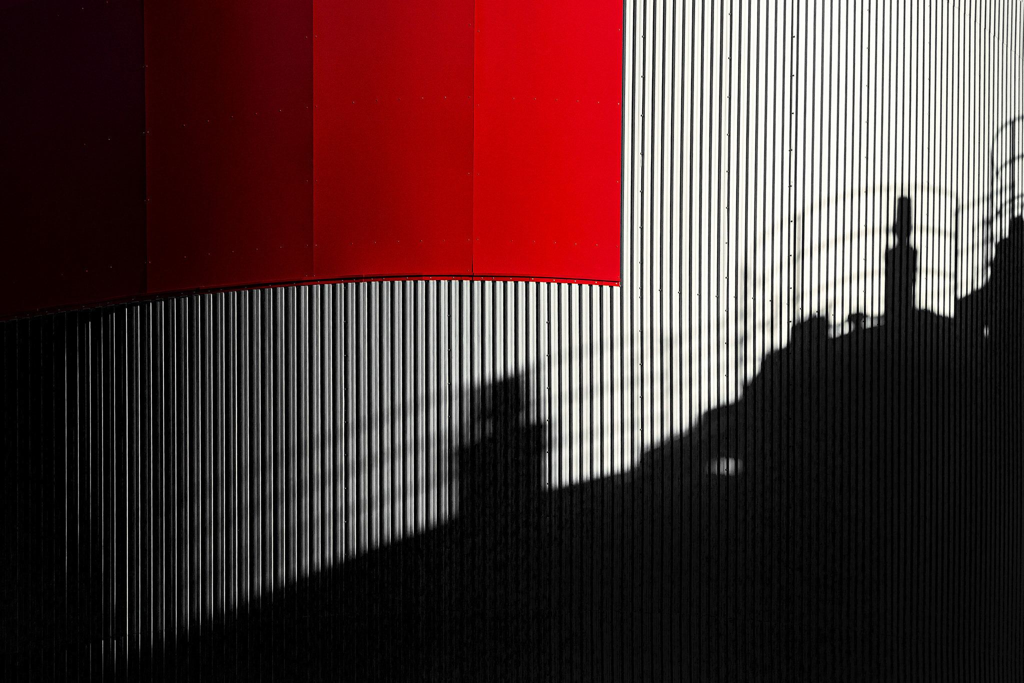 Sony 70-400mm F4-5.6 G SSM II sample photo. Storage tank photography