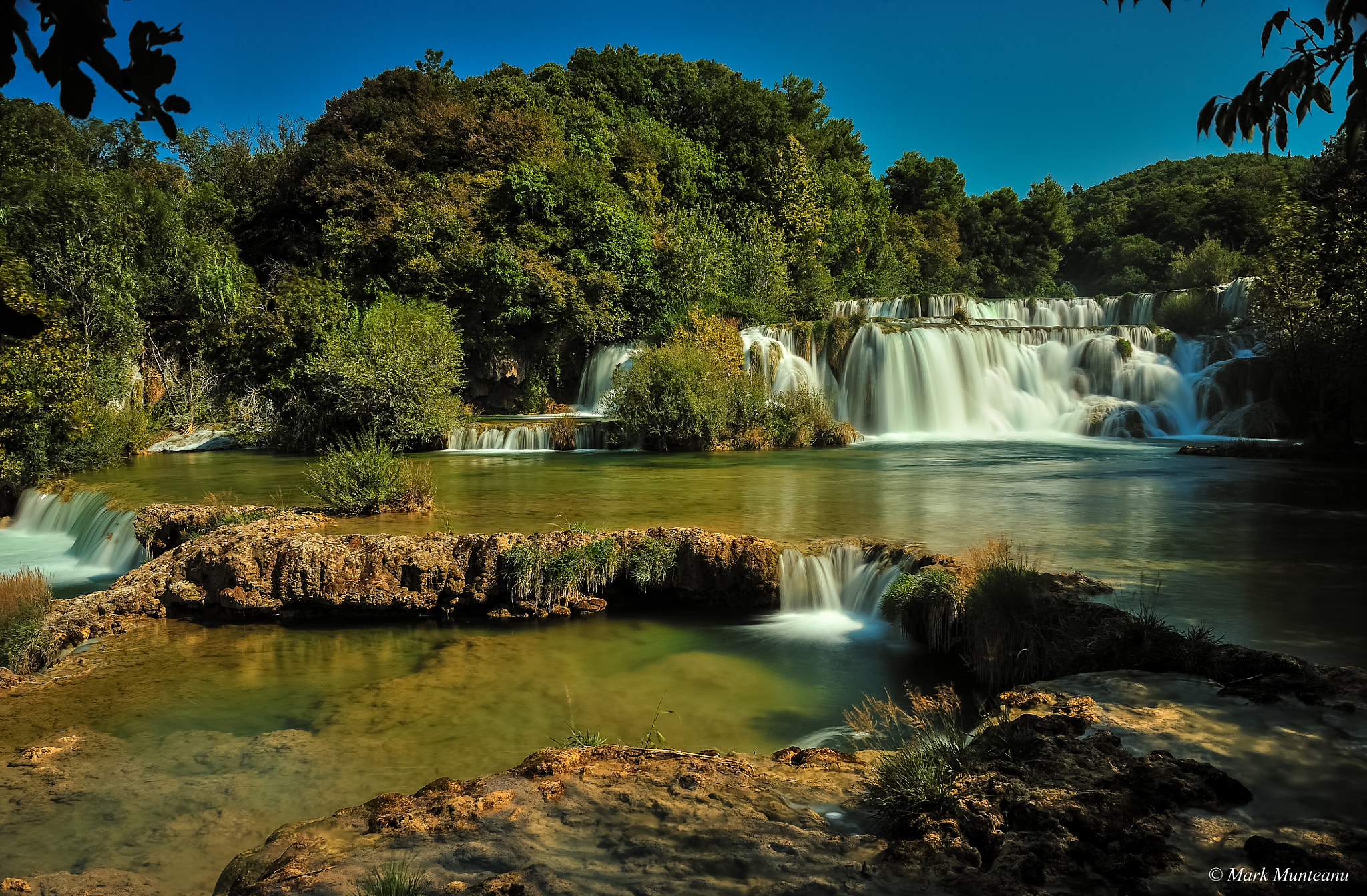 Nikon D3 + AF Zoom-Nikkor 28-85mm f/3.5-4.5 sample photo. Krka photography