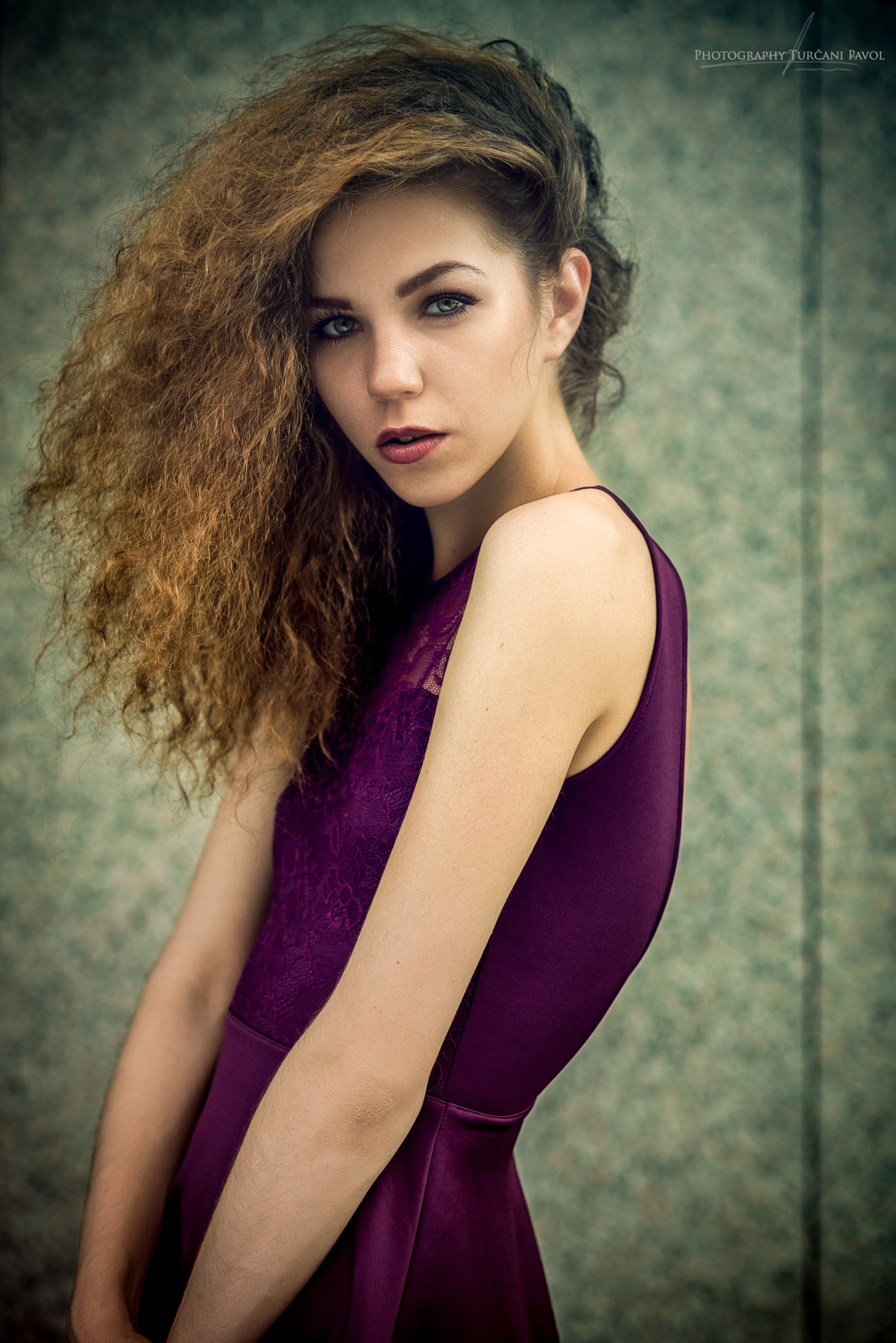 Nikon D810 + Nikon AF Nikkor 105mm F2D DC sample photo. Máška photography