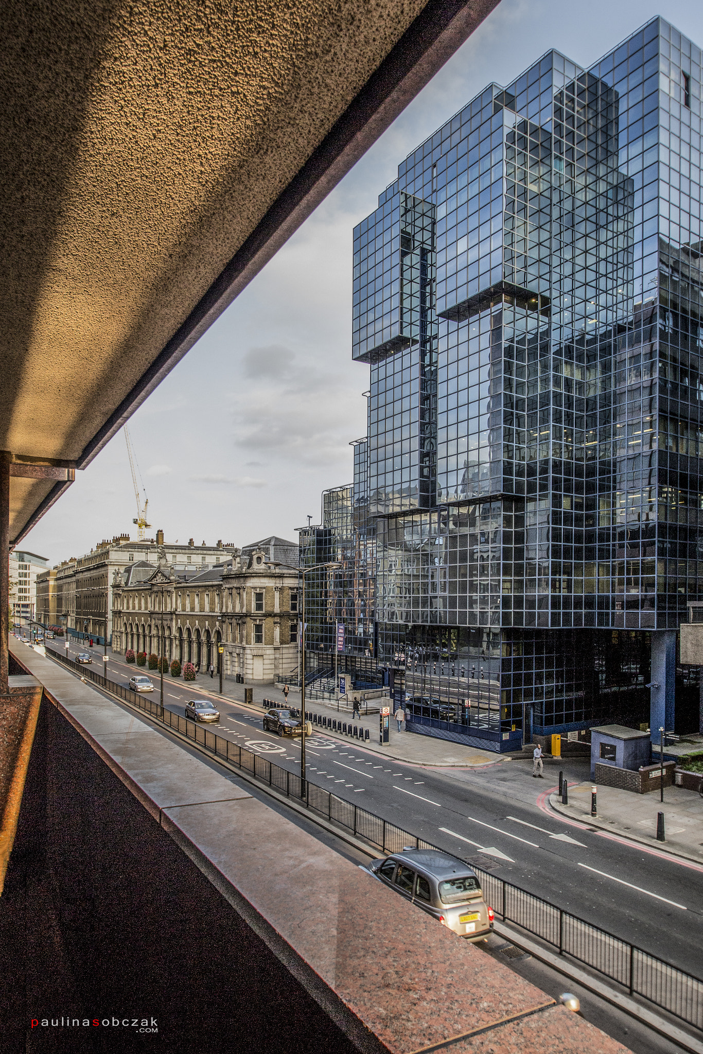 Sigma 10-20mm F3.5 EX DC HSM sample photo. Architecture photography
