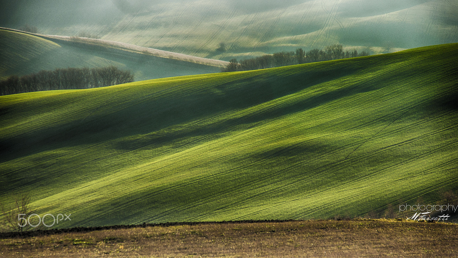 Sony Alpha DSLR-A700 sample photo. Green mountains photography