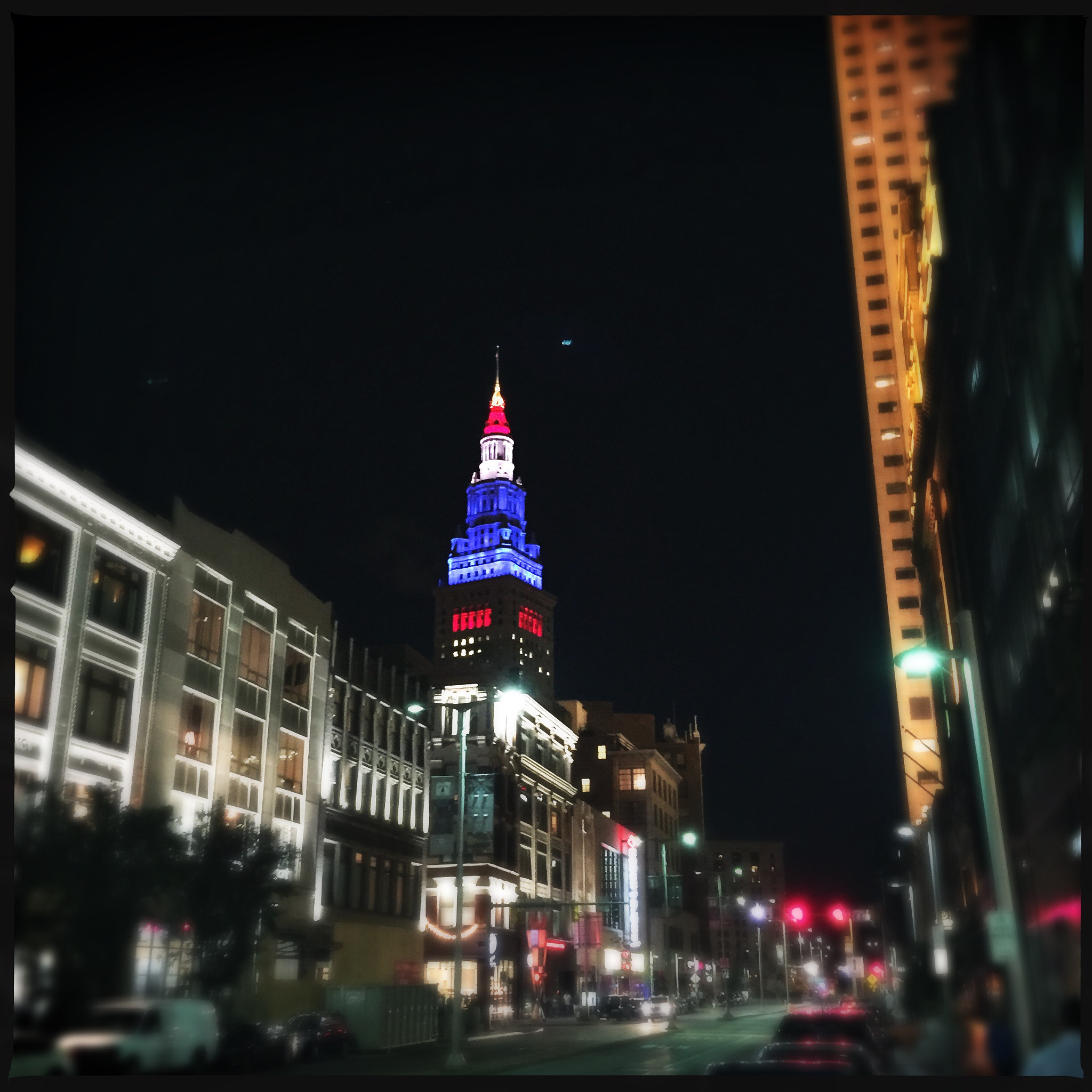 Hipstamatic 280 sample photo. Cleveland, oh photography