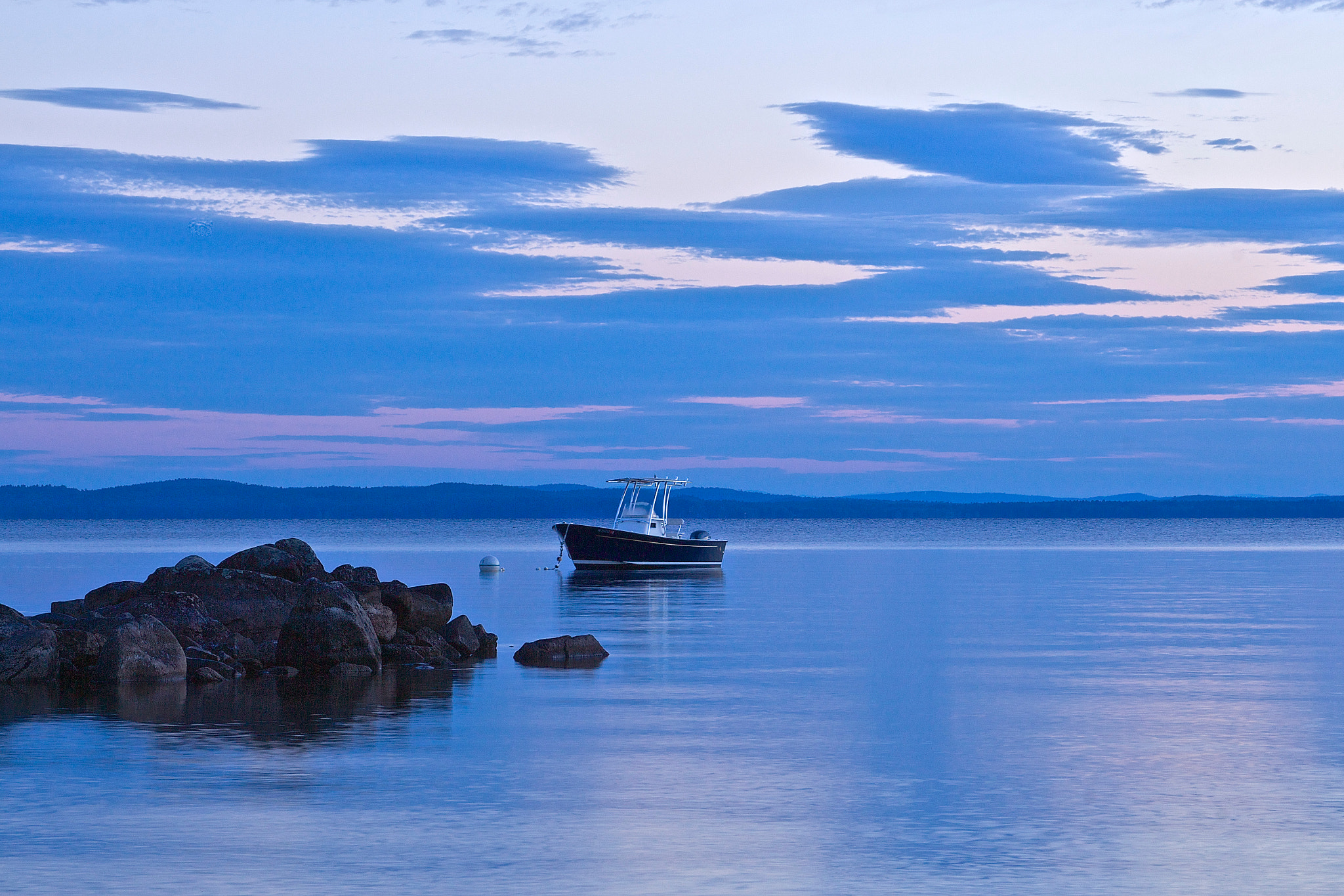 Canon EF 28-135mm F3.5-5.6 IS USM sample photo. The blue hour photography