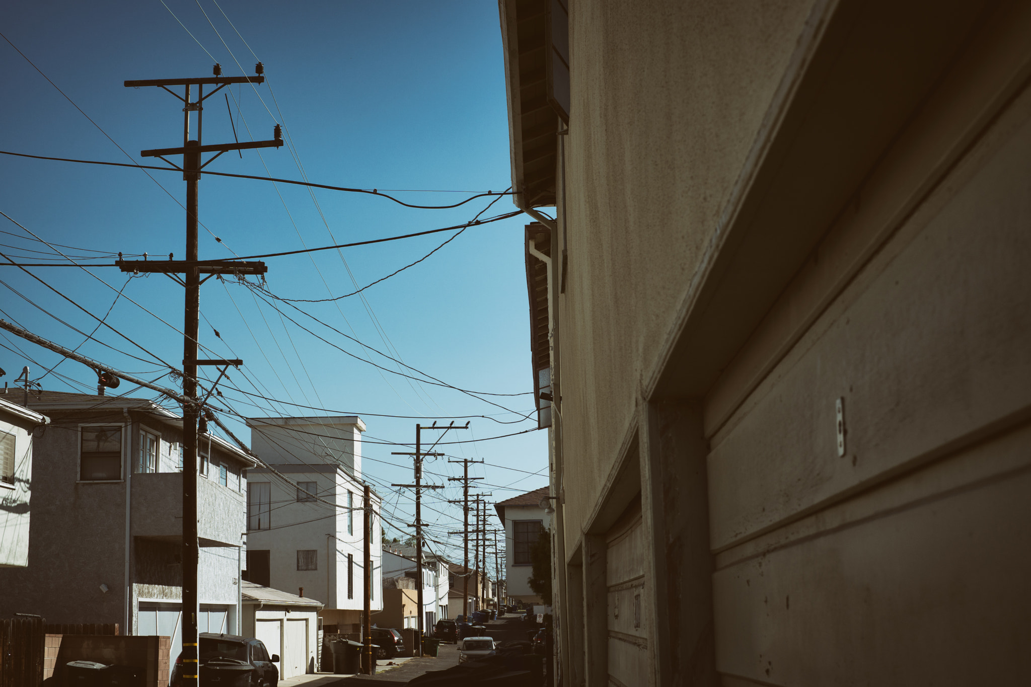 Sony a6300 + E 32mm F1.8 sample photo. Santa monica | california photography