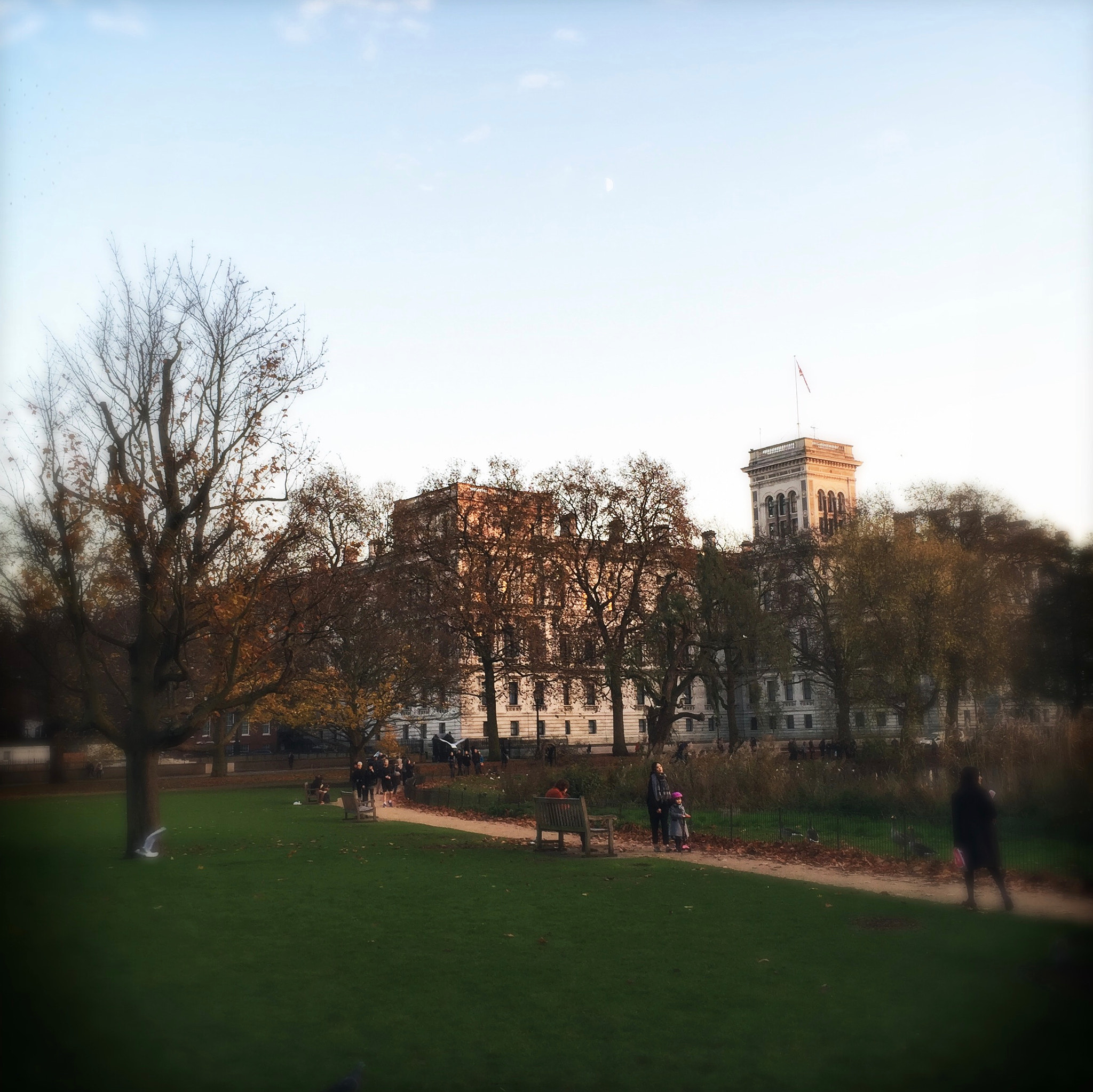 Hipstamatic 279 sample photo. London photography
