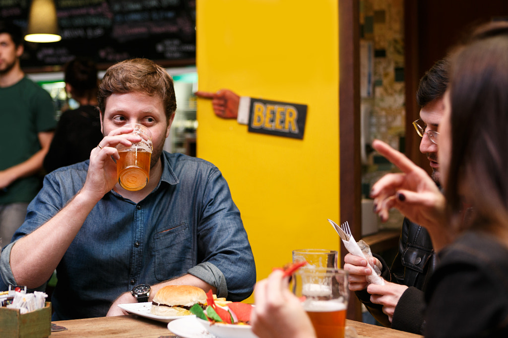 Friends drinking by Maria Cristina Nadain on 500px.com