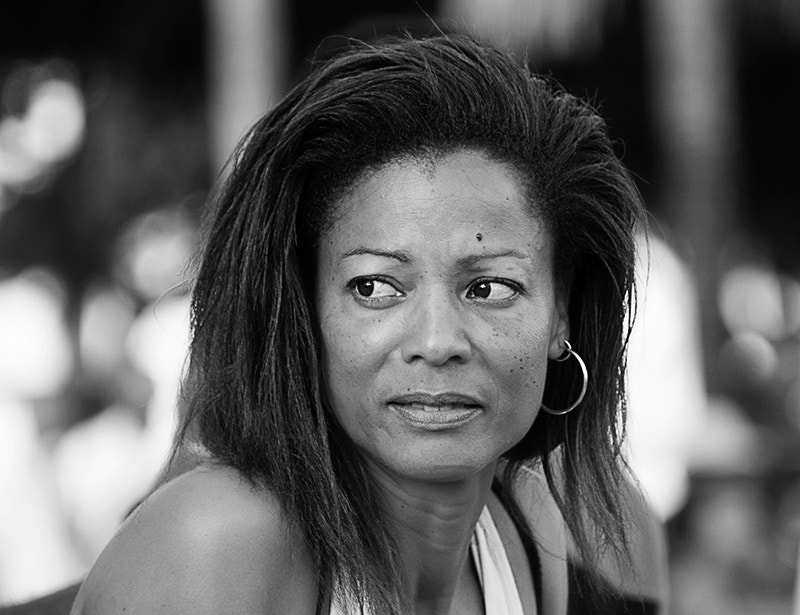 Nikon D300S sample photo. Regard de femme photography