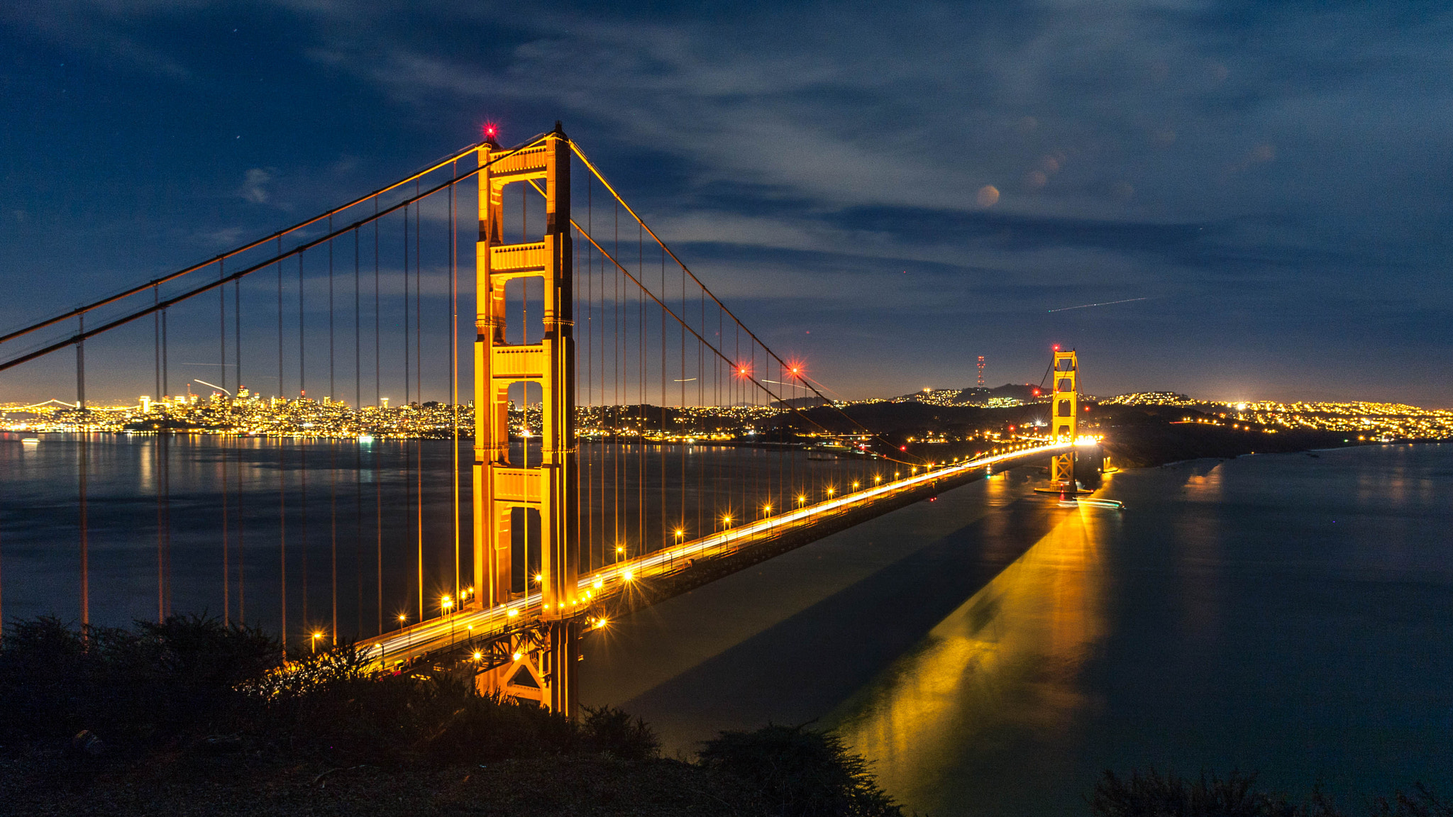 Canon EF 16-35mm F2.8L USM sample photo. Golden gate photography