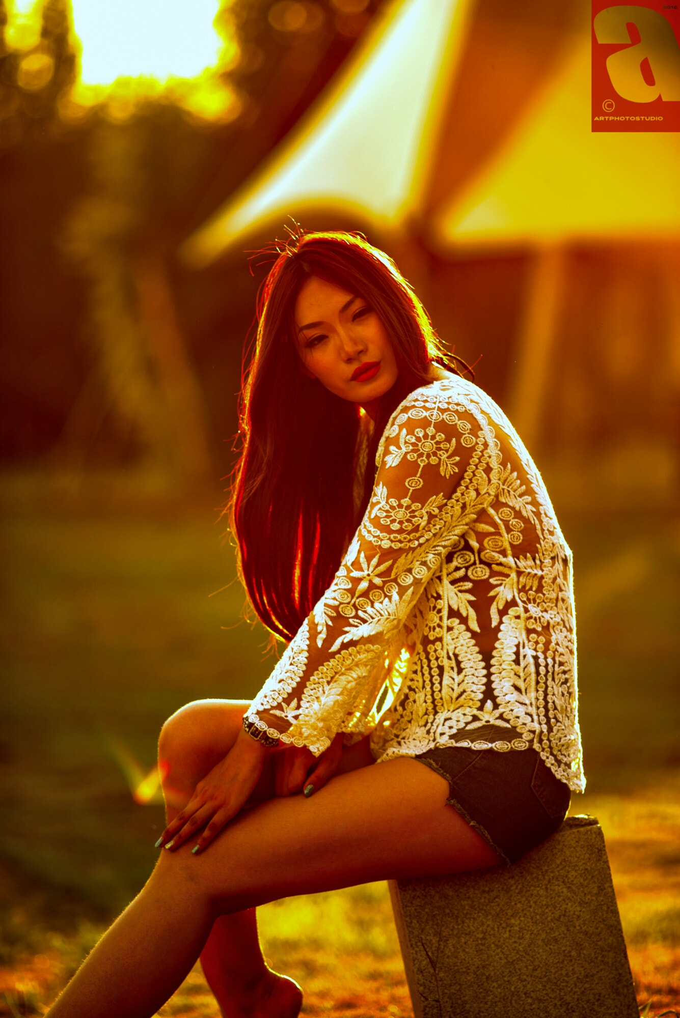Nikon D800 + Nikon AF Nikkor 180mm F2.8D ED-IF sample photo. Sunset photography