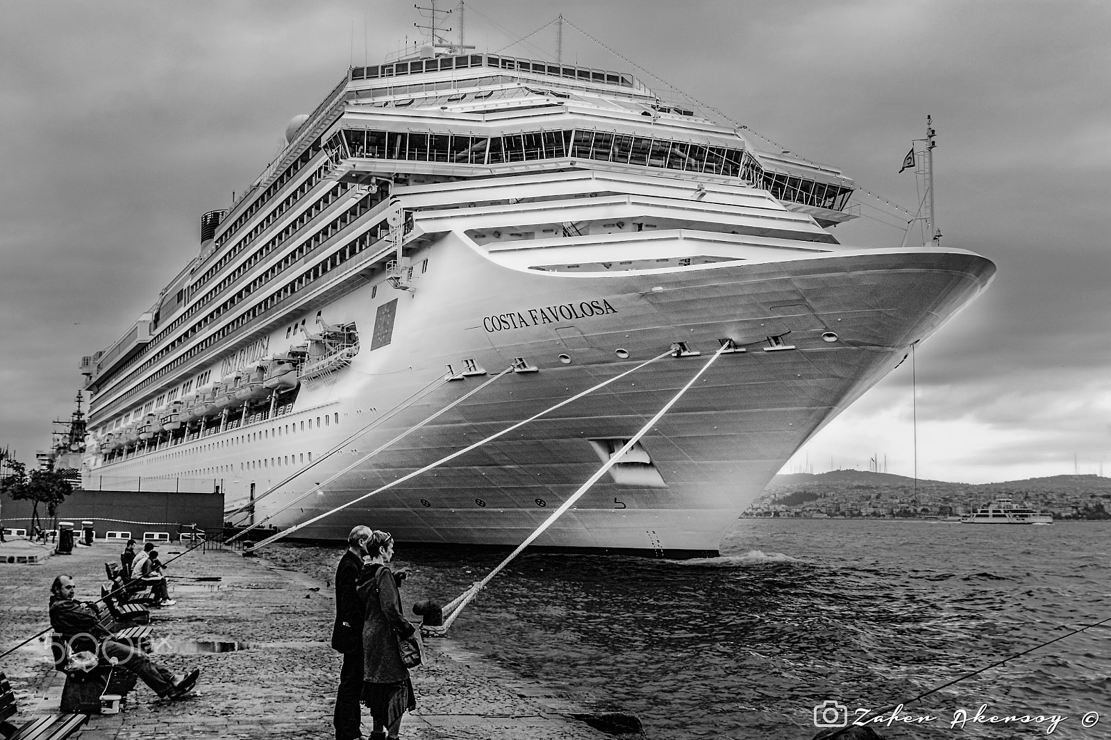 Sigma 17-70mm F2.8-4 DC Macro OS HSM sample photo. "a beauty in istanbul" costa favolosa photography