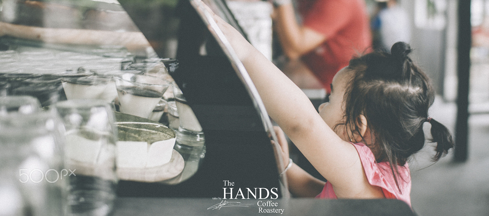 Nikon D80 + Sigma 30mm F1.4 EX DC HSM sample photo. The hands coffee photography