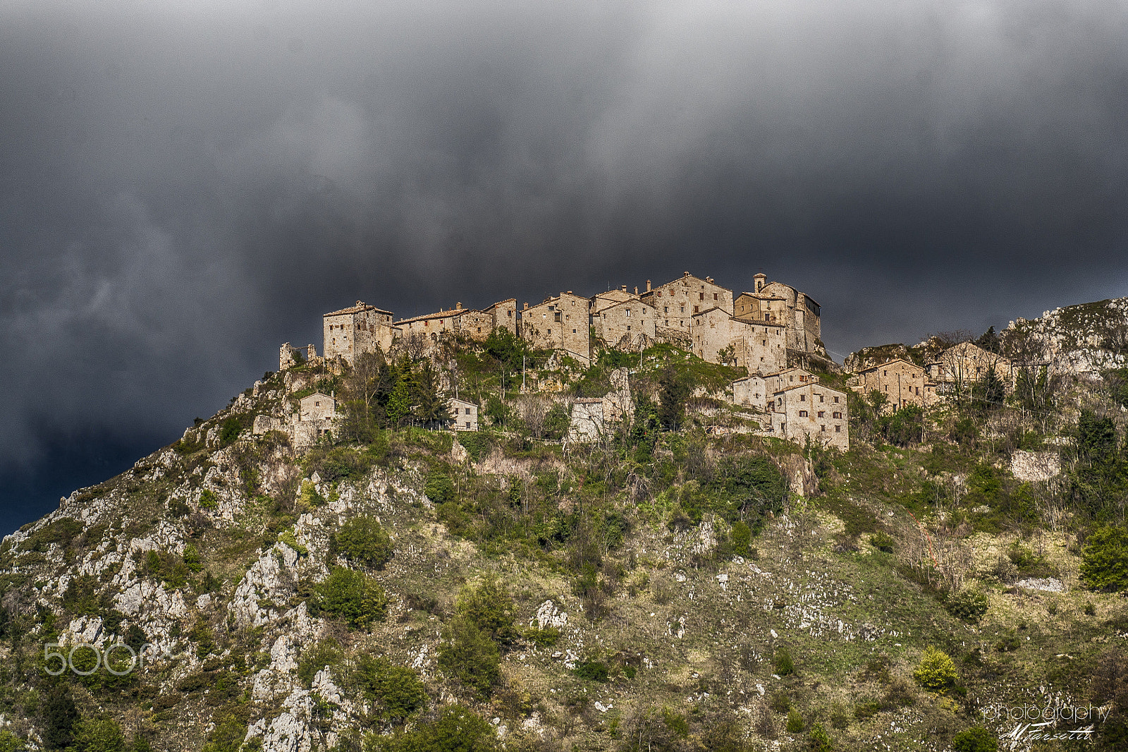 Sony Alpha DSLR-A700 + Sigma 30mm F1.4 EX DC HSM sample photo. The cloud minders... photography