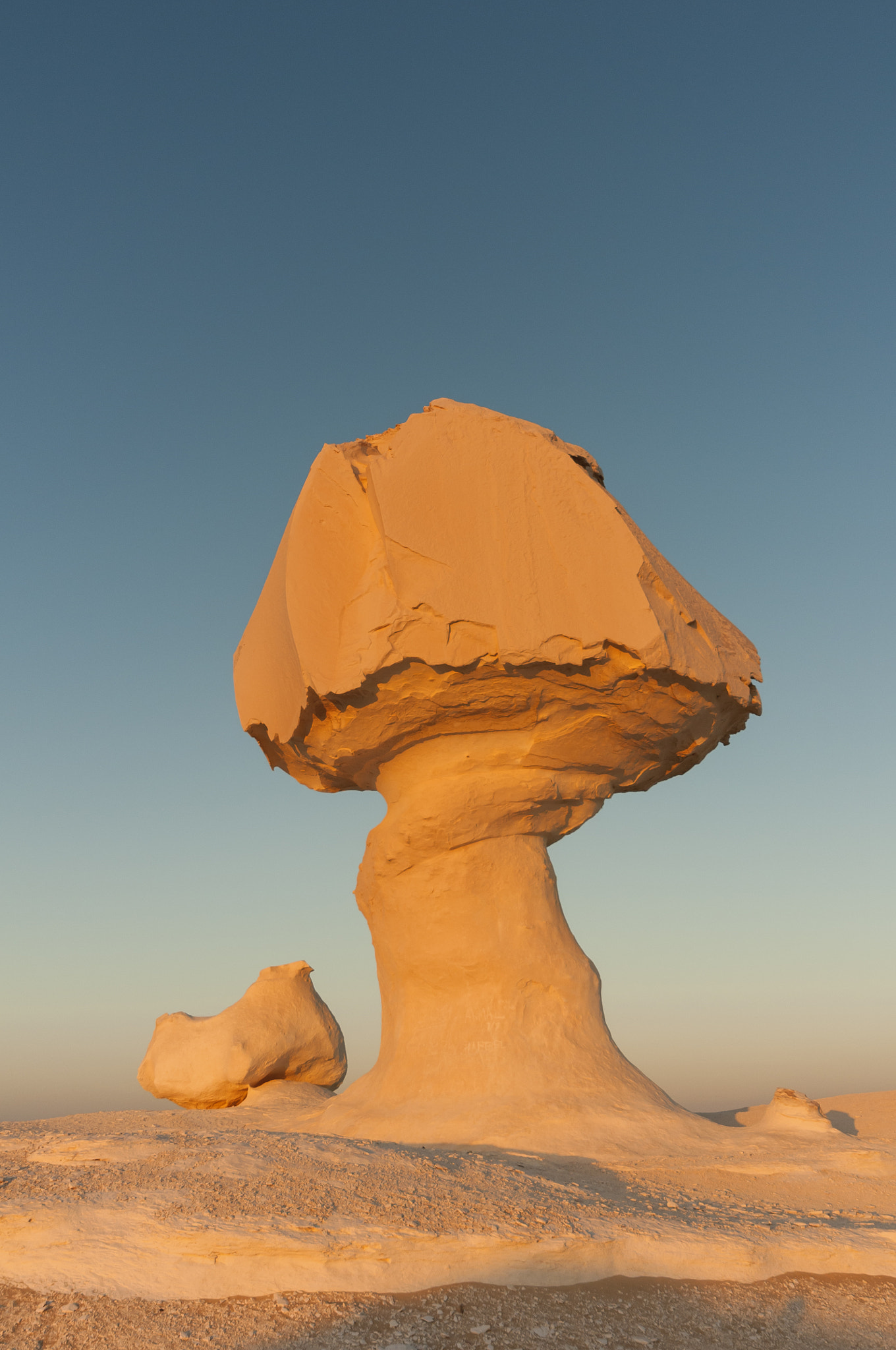 Nikon D300 + Sigma 12-24mm F4.5-5.6 EX DG Aspherical HSM sample photo. Rock formations, white desert, egypt photography