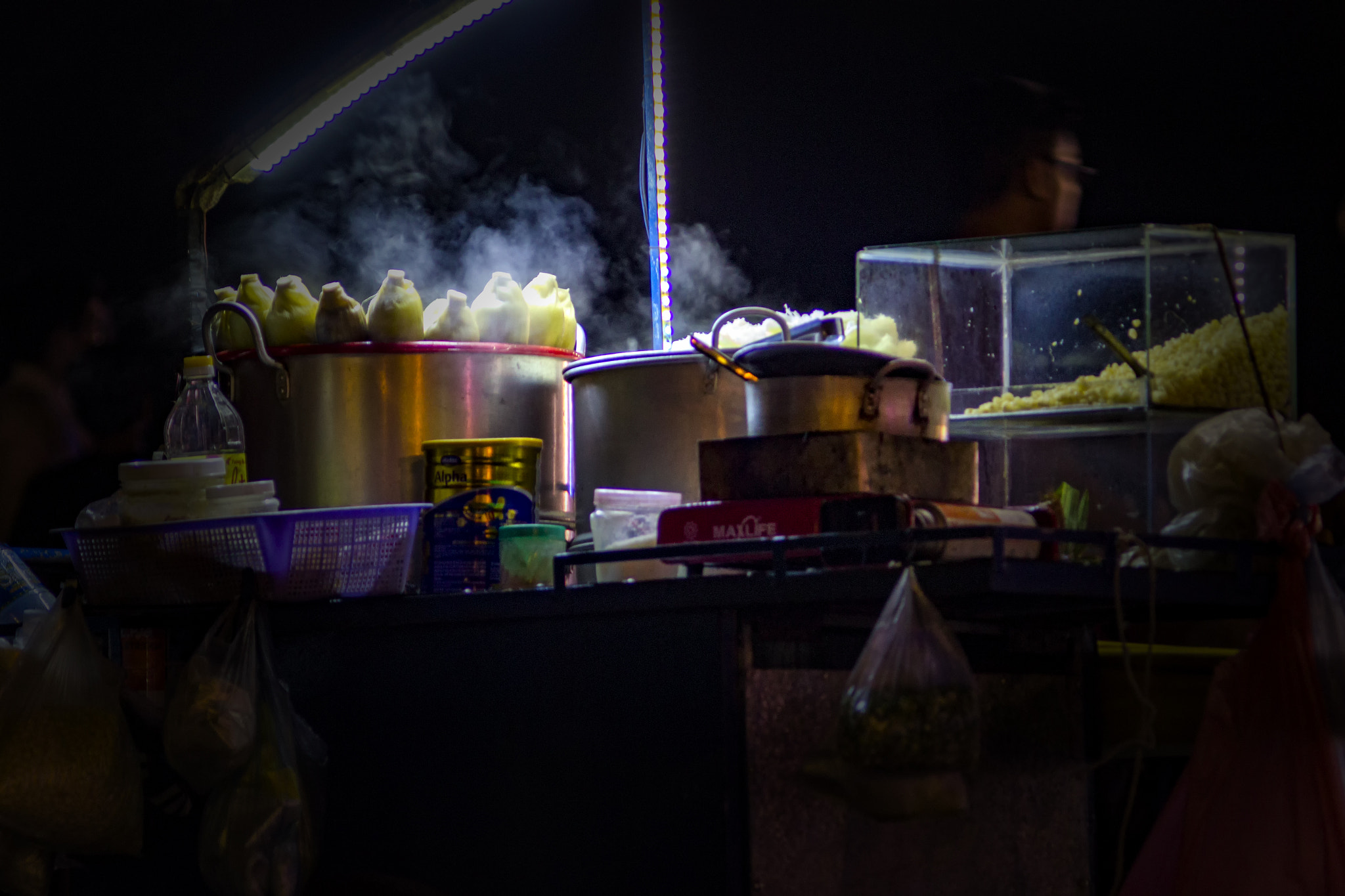 Canon EF 35-80mm f/4-5.6 sample photo. Hot corn photography
