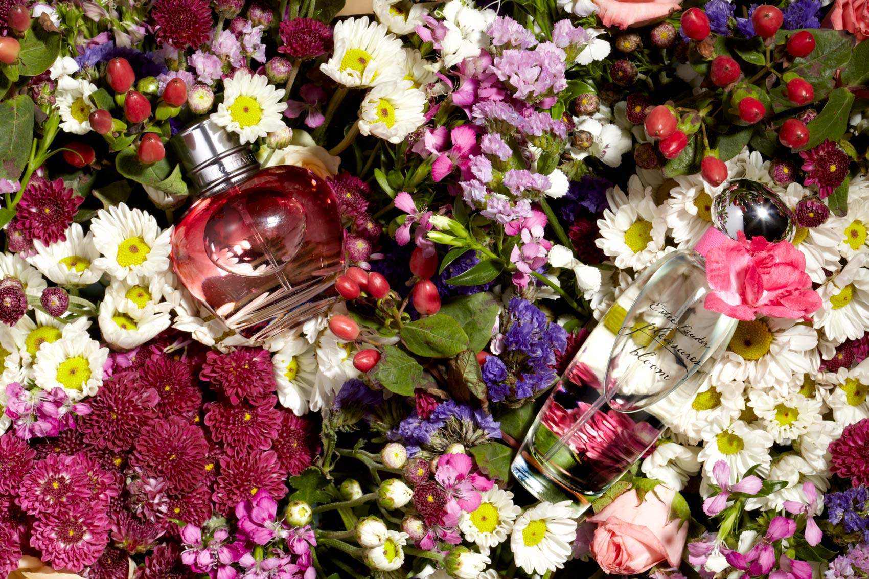 Canon EF 100mm F2.8 Macro USM sample photo. China rouge magazine perfume bottles still-life august issue photography