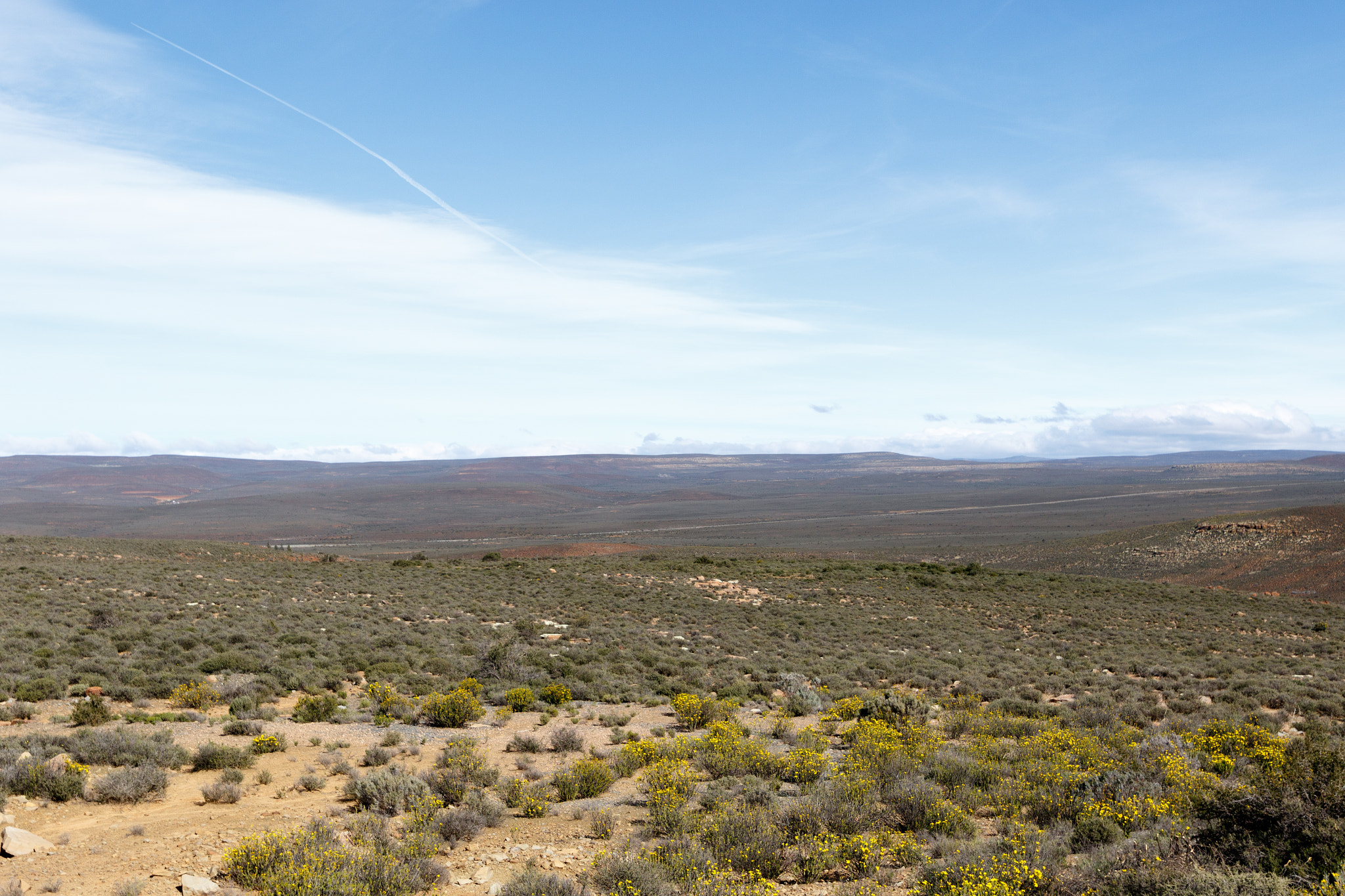 Canon EF 300mm f/2.8L sample photo. Just empty - the view from the sutherland observatory salt photography