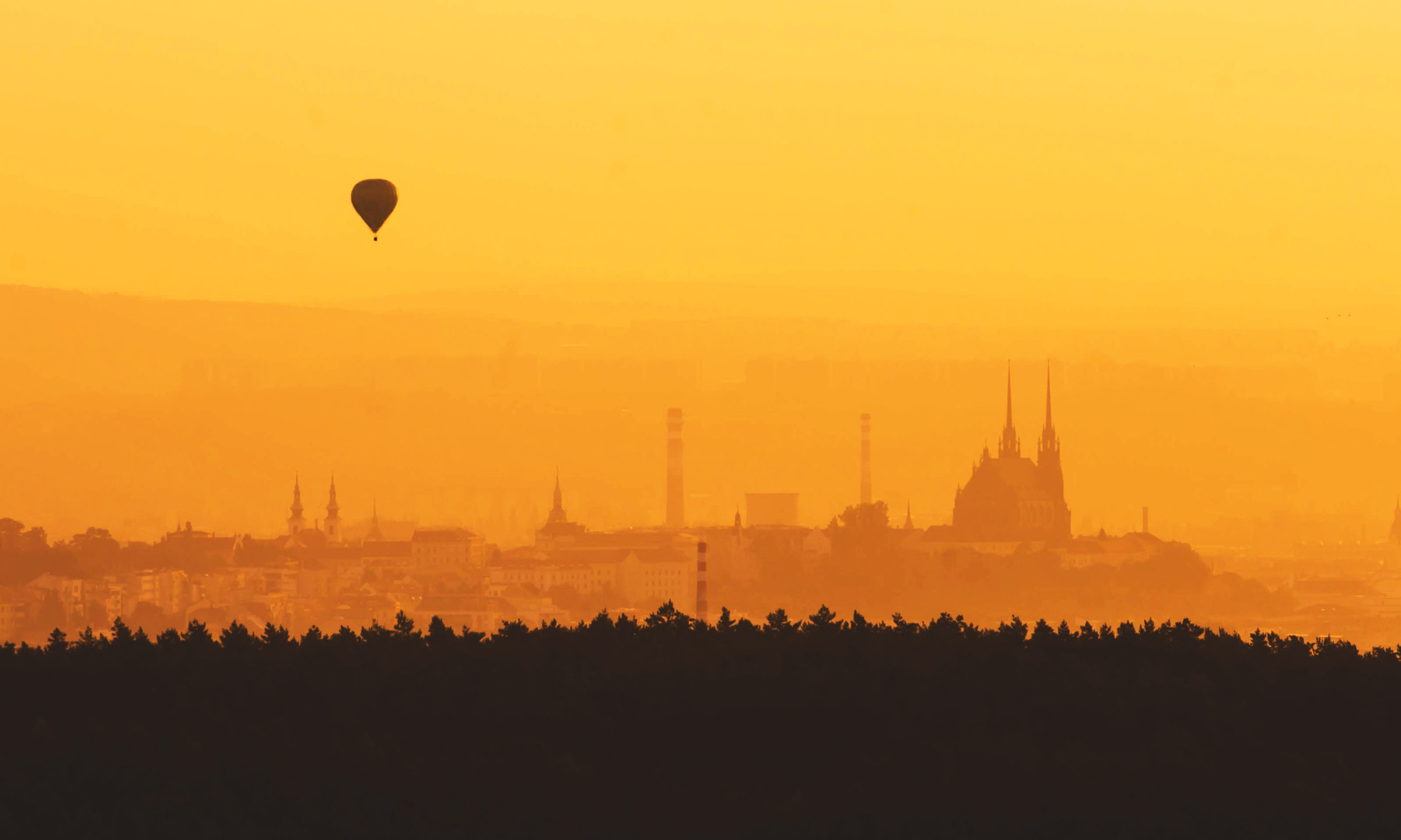 Nikon D700 + AF-S Zoom-Nikkor 80-200mm f/2.8D IF-ED sample photo. Morning over brno czech republic sunset over the city silhouette of cathedral petrov and hot air... photography