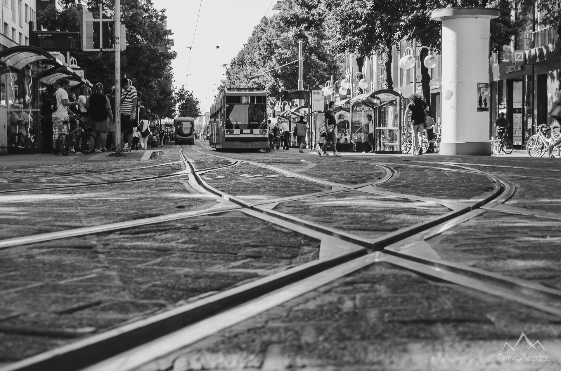 Sigma 18-200mm F3.5-6.3 DC OS HSM sample photo. Uran rails photography