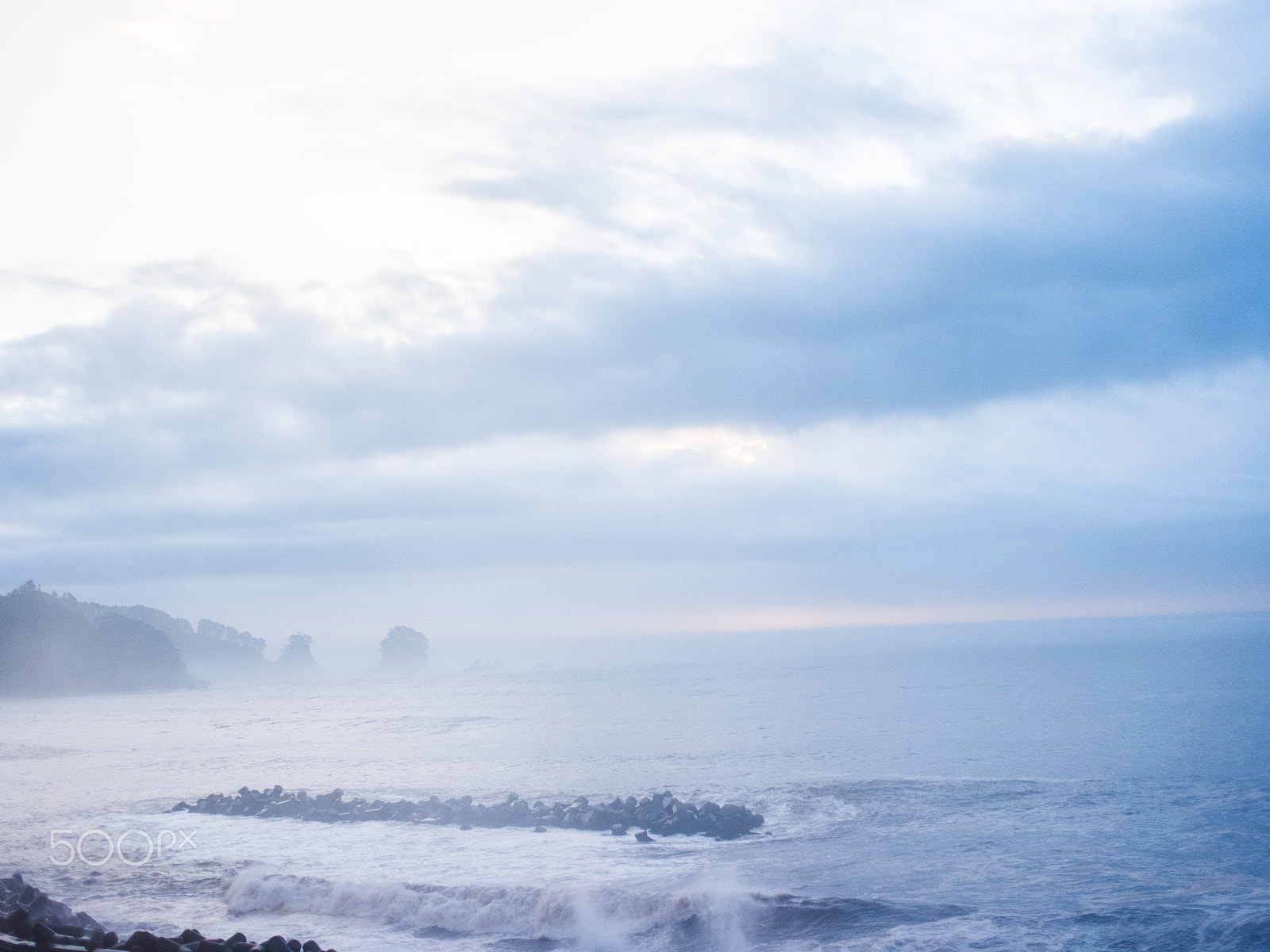 Ricoh GXR A12 sample photo. The sea after passing a huge typhoon photography