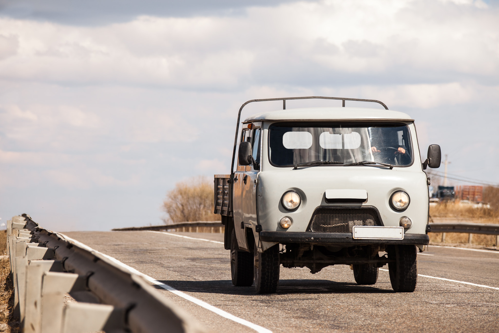 Canon EOS 5D Mark II sample photo. Uaz "farmer" photography