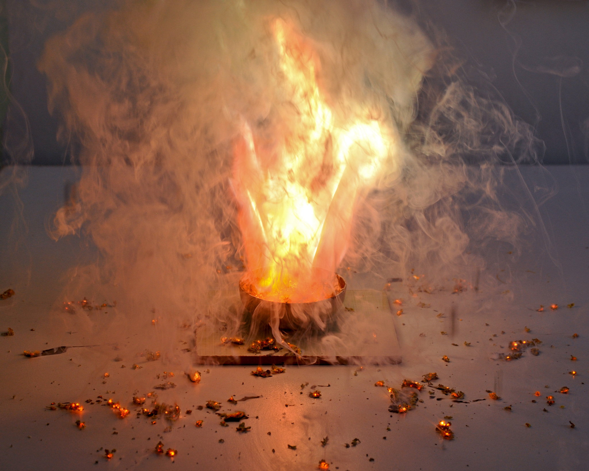 Nikon D5000 sample photo. Chemistry experiment.jpg photography