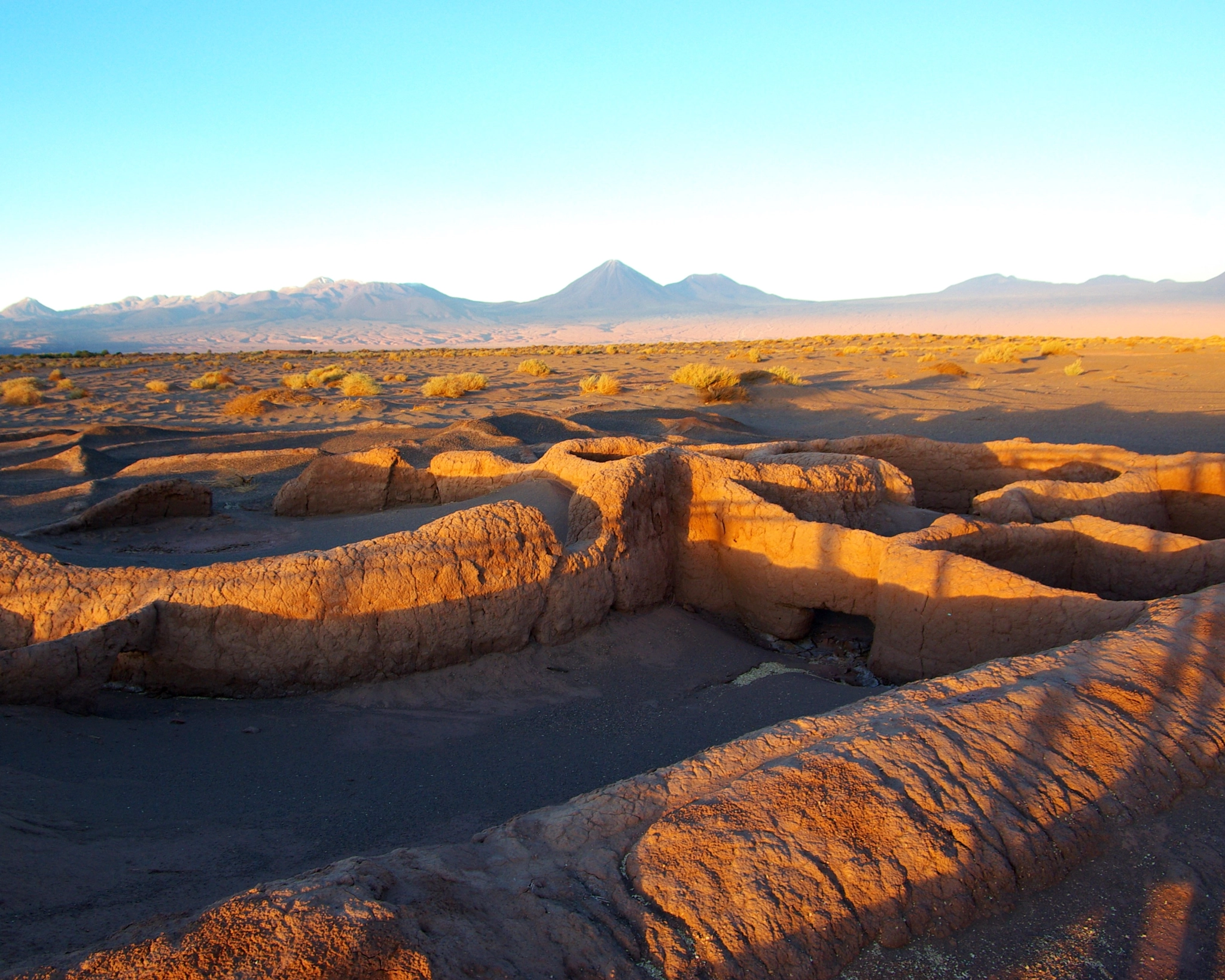 Pentax K10D sample photo. Sunset shadows photography