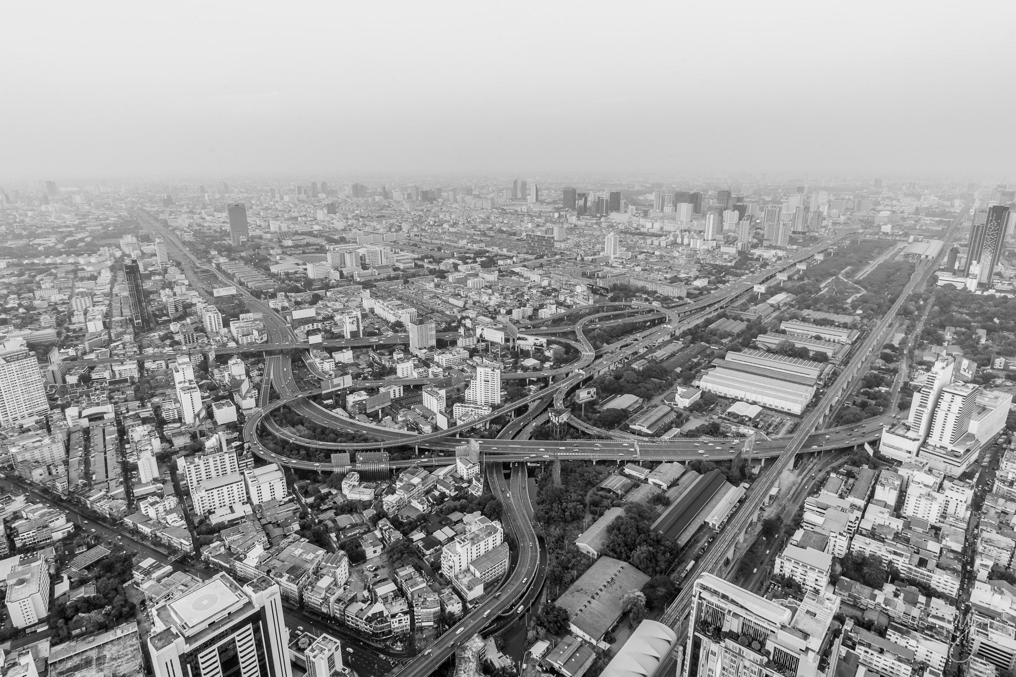 Sony FE 28mm F2 sample photo. Fog city photography