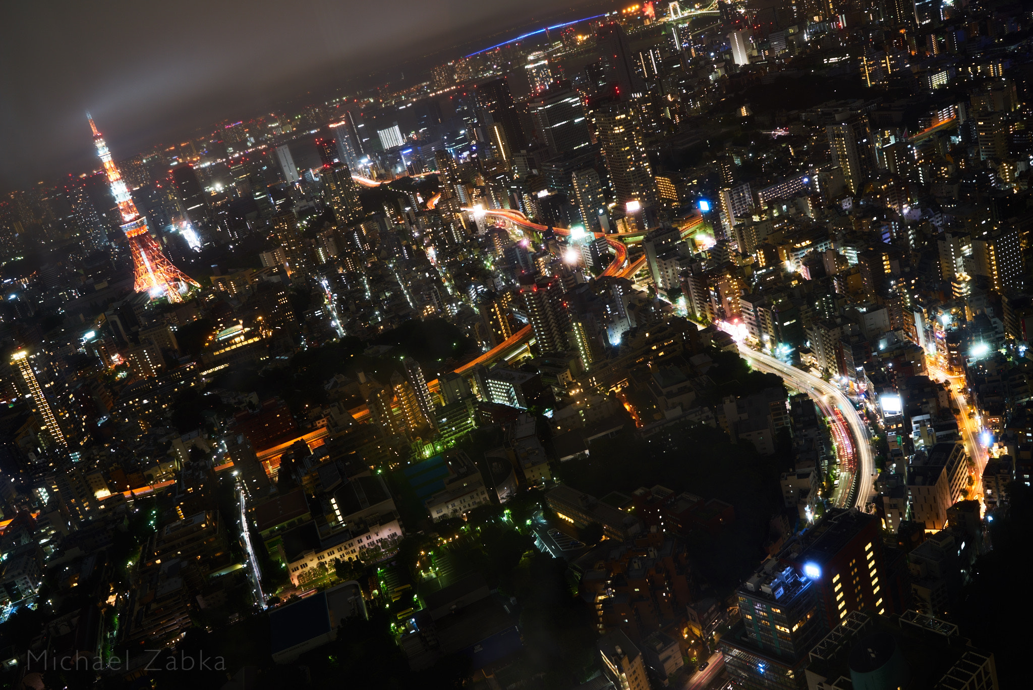 Sony a7R + Sony Distagon T* FE 35mm F1.4 ZA sample photo. Tokyo at night photography
