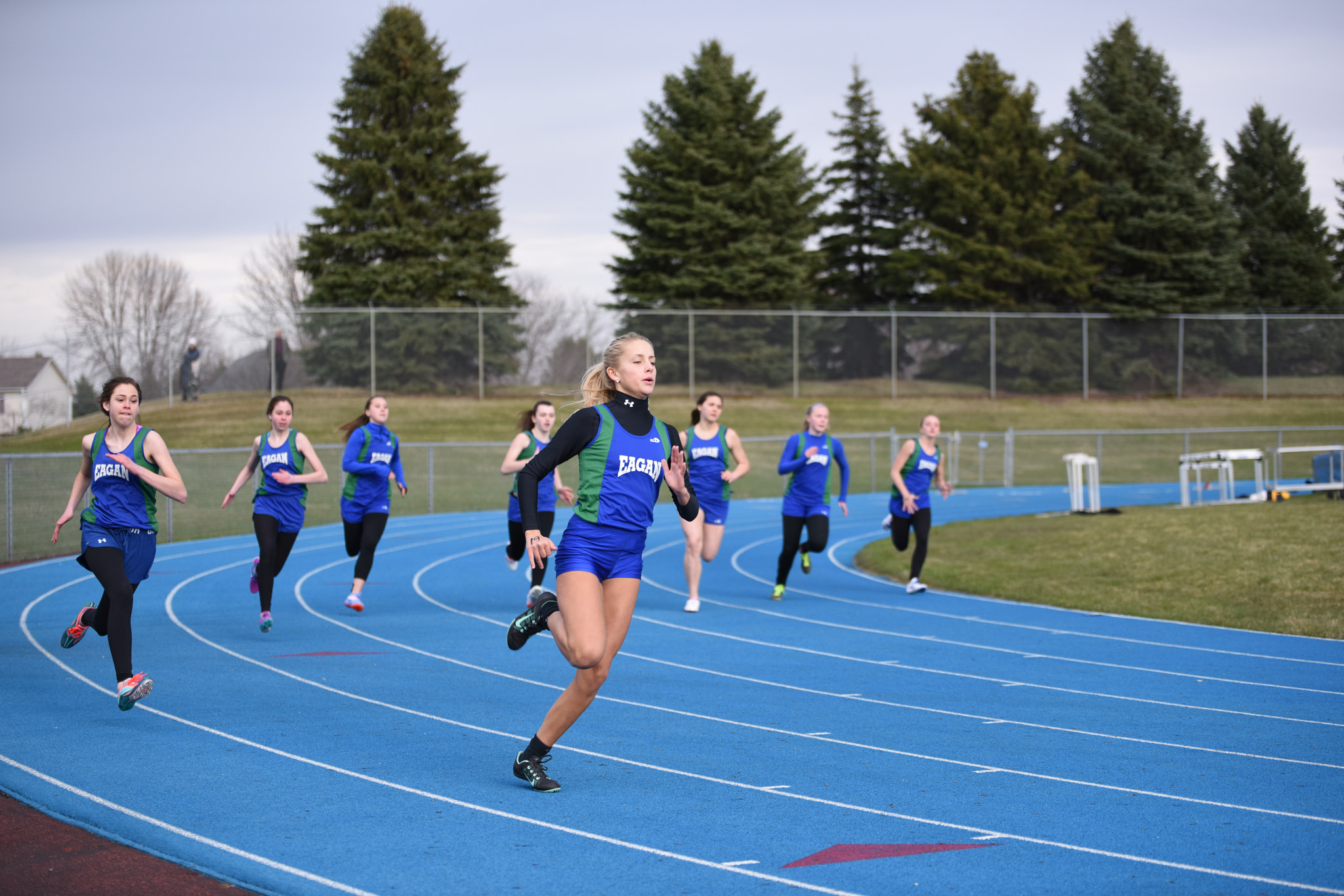 Tamron SP 70-200mm F2.8 Di VC USD sample photo. Girls track photography