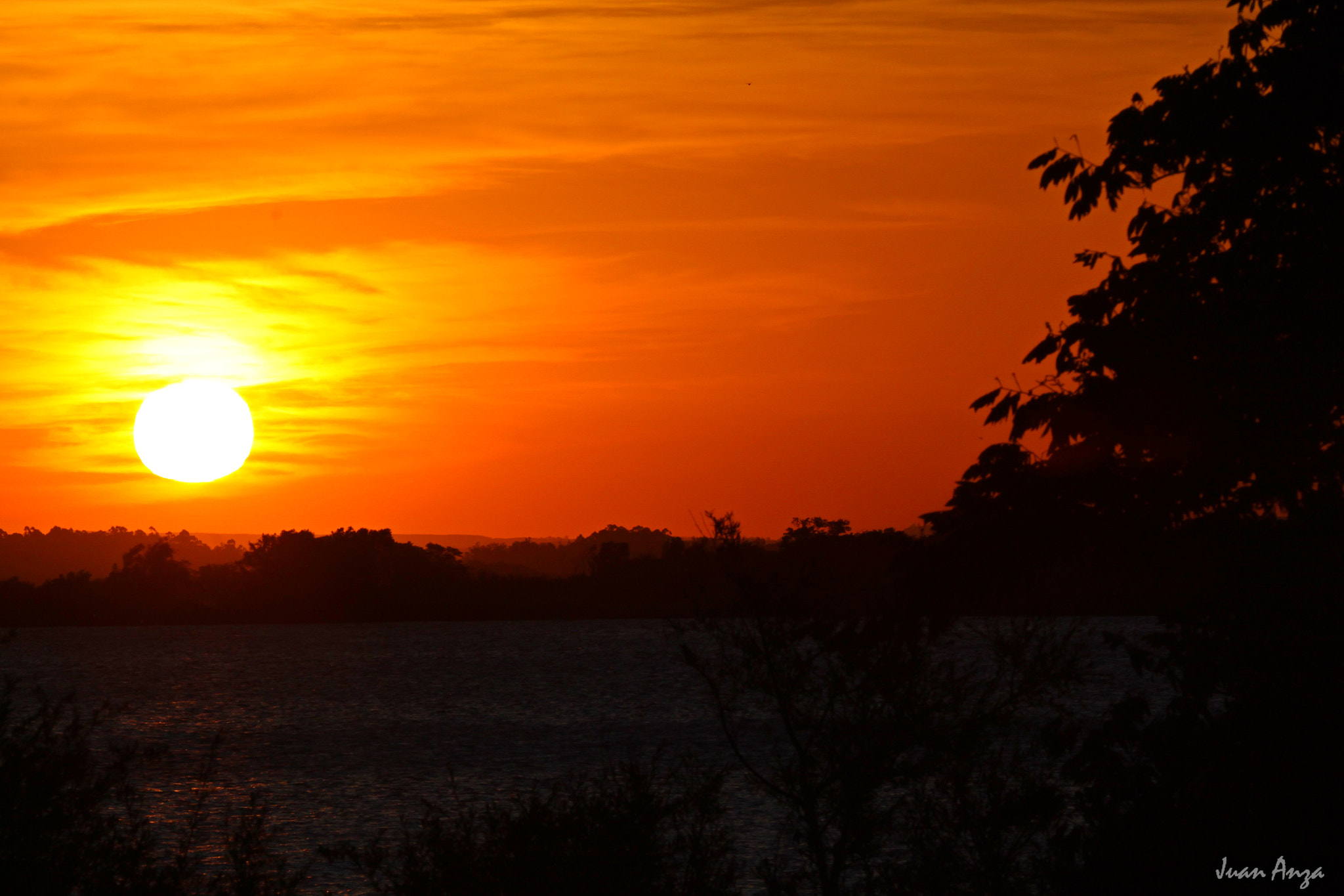 Canon EF 100-400mm F4.5-5.6L IS USM sample photo. Sunset in porto alegre, brazil. photography
