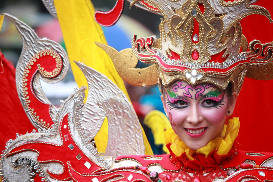 Canon EF-S 55-250mm F4-5.6 IS STM sample photo. Miss smile photography