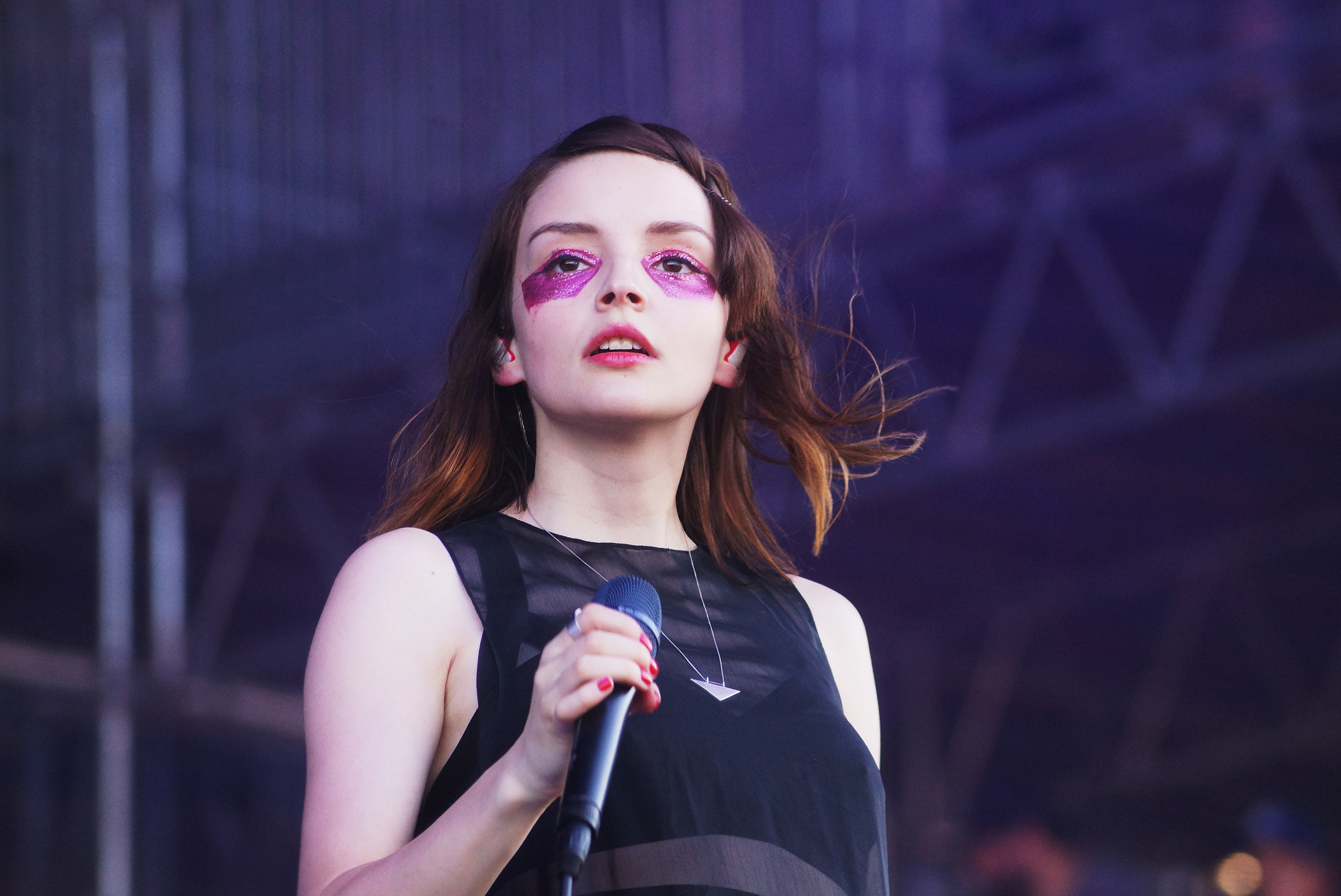 Sony SLT-A77 + Sony DT 55-200mm F4-5.6 SAM sample photo. Chvrches photography