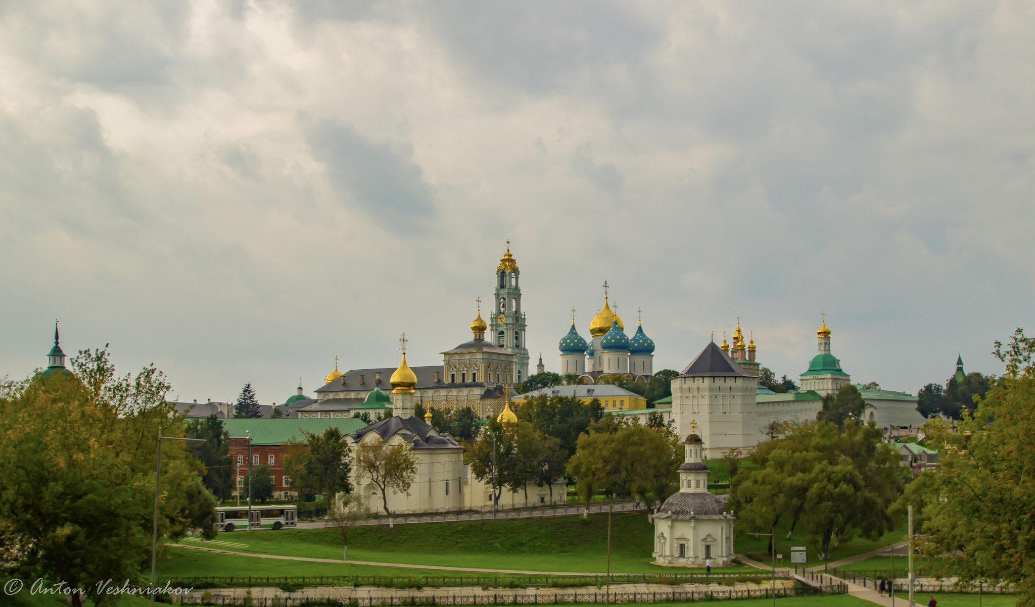 Sony SLT-A58 + DT 10-24mm F3.5-4.5 SAM sample photo. Trinity sergius lavra. sergiev posad. moscow region. photography