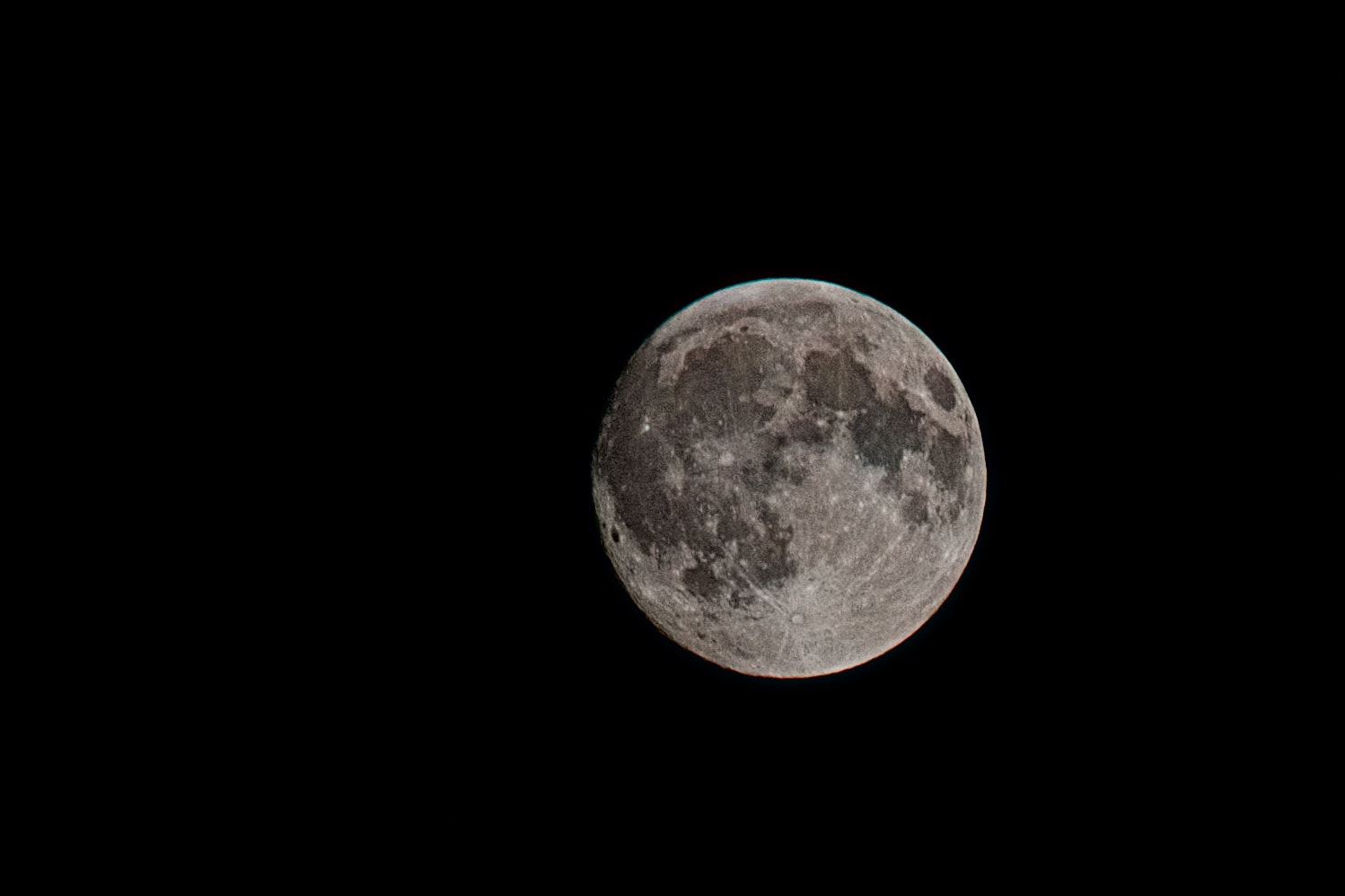 Canon EOS 550D (EOS Rebel T2i / EOS Kiss X4) + Canon EF 70-210mm f/4 sample photo. "there is no dark side of the moon..." photography