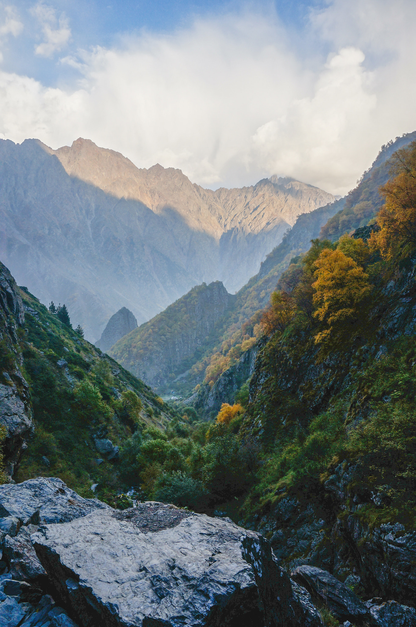 Sony Alpha NEX-3N sample photo. Caucasus mountain landscape photography