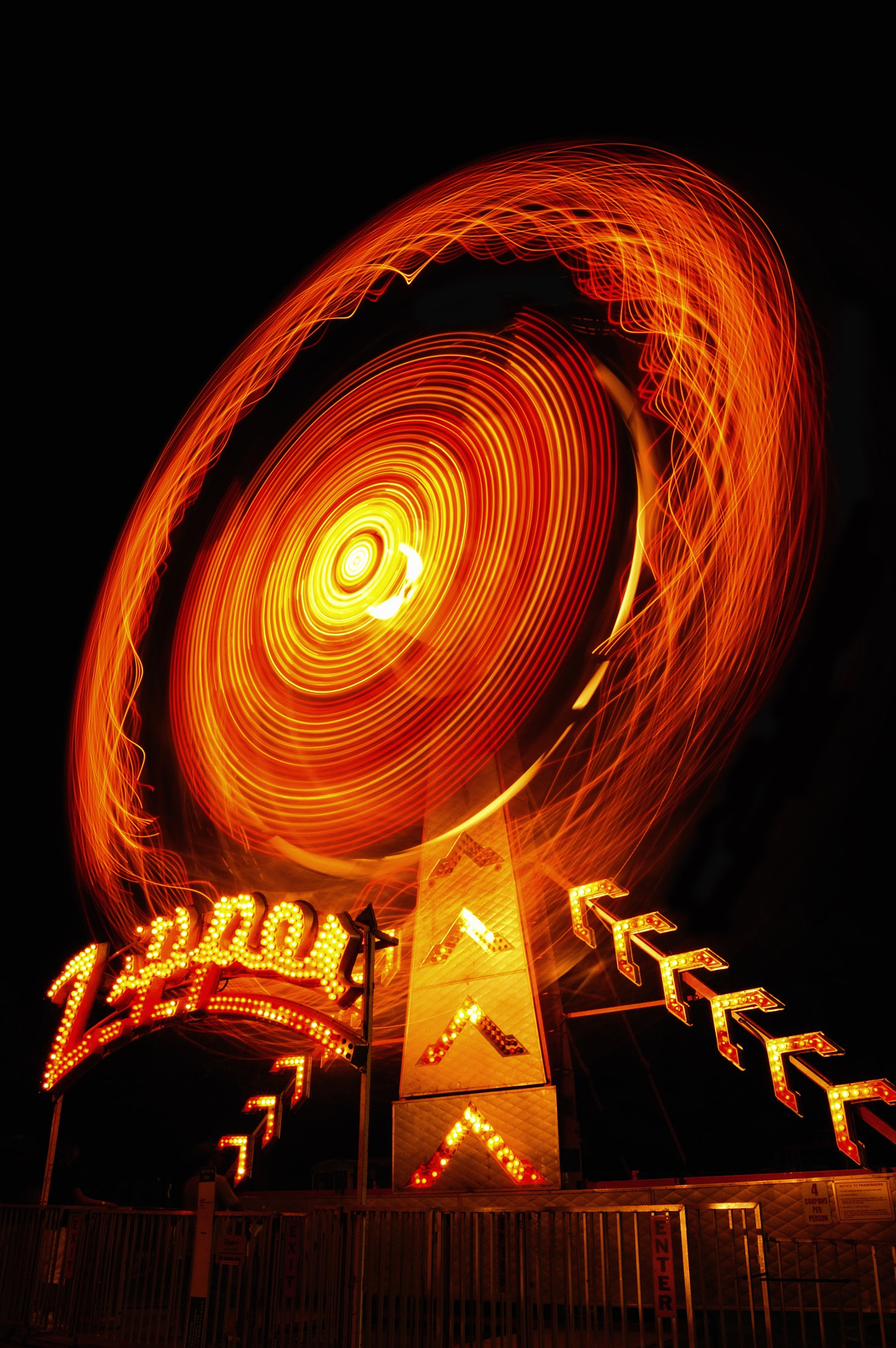 Nikon D300 sample photo. Life in 30 seconds photography