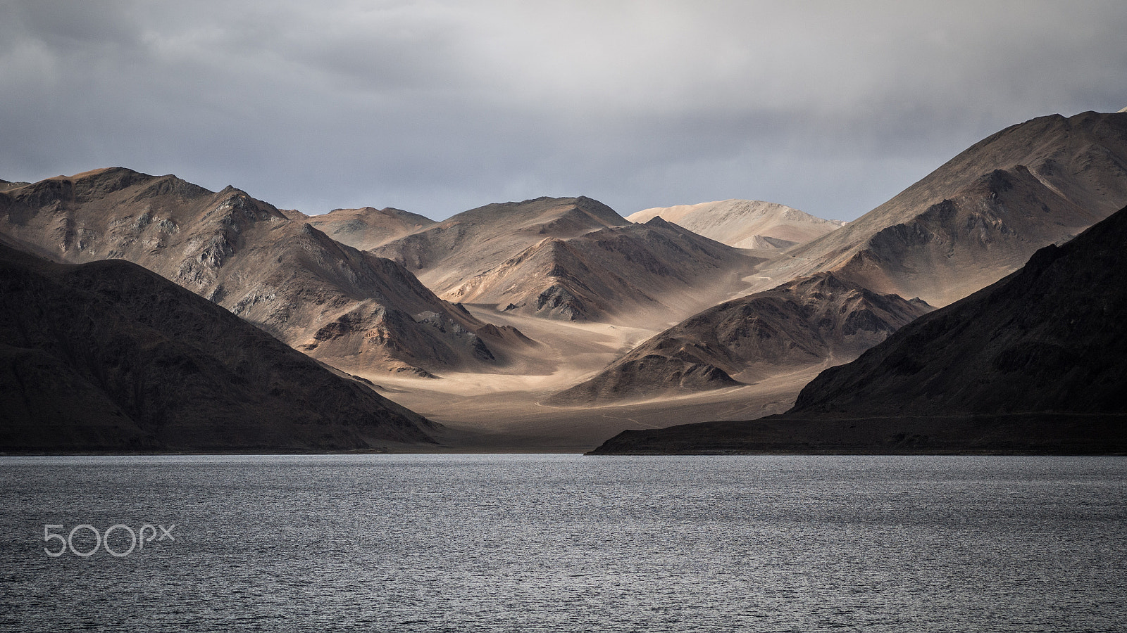 Olympus OM-D E-M5 + Sigma 60mm F2.8 DN Art sample photo. Ladakh through my lens photography