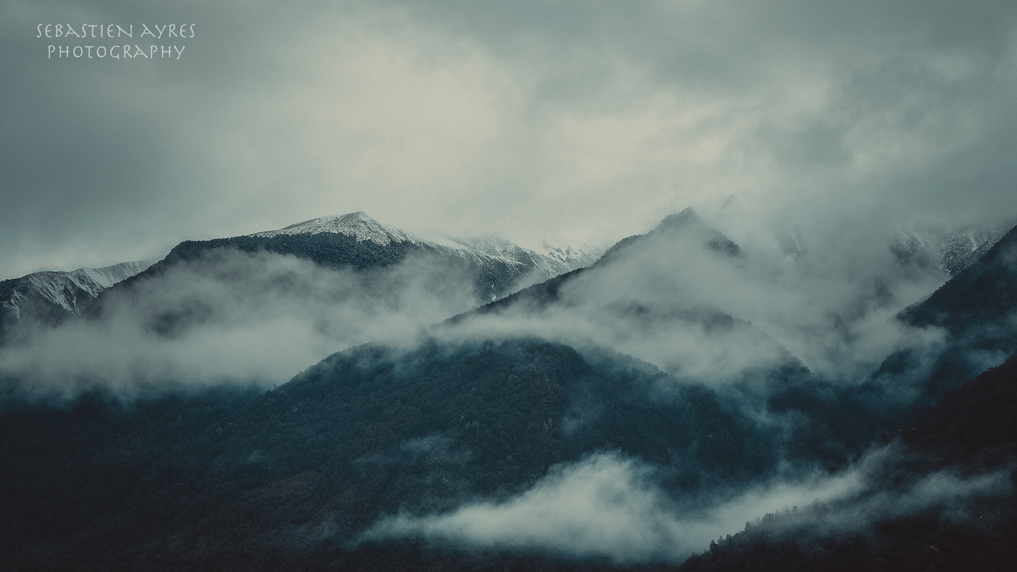 Pentax K-S2 sample photo. Misty mountains 2 photography
