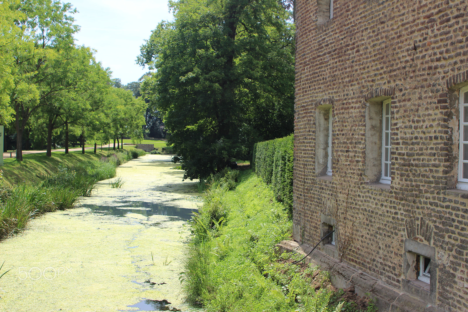 Canon EF 28-105mm f/3.5-4.5 USM sample photo. Schloss dyck no.1 photography